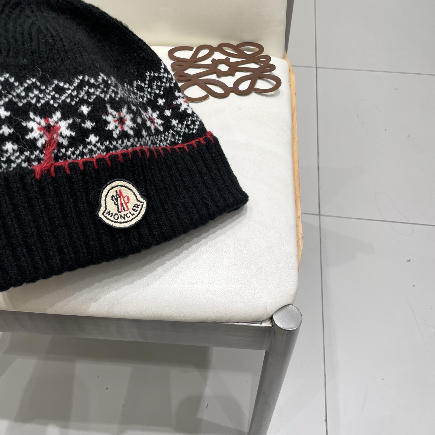 蒙口Moncler盟可睐💥新款经典针织帽，非常柔软亲肤，弹性很好💓有质感又非常百搭的款式~保暖的  均码