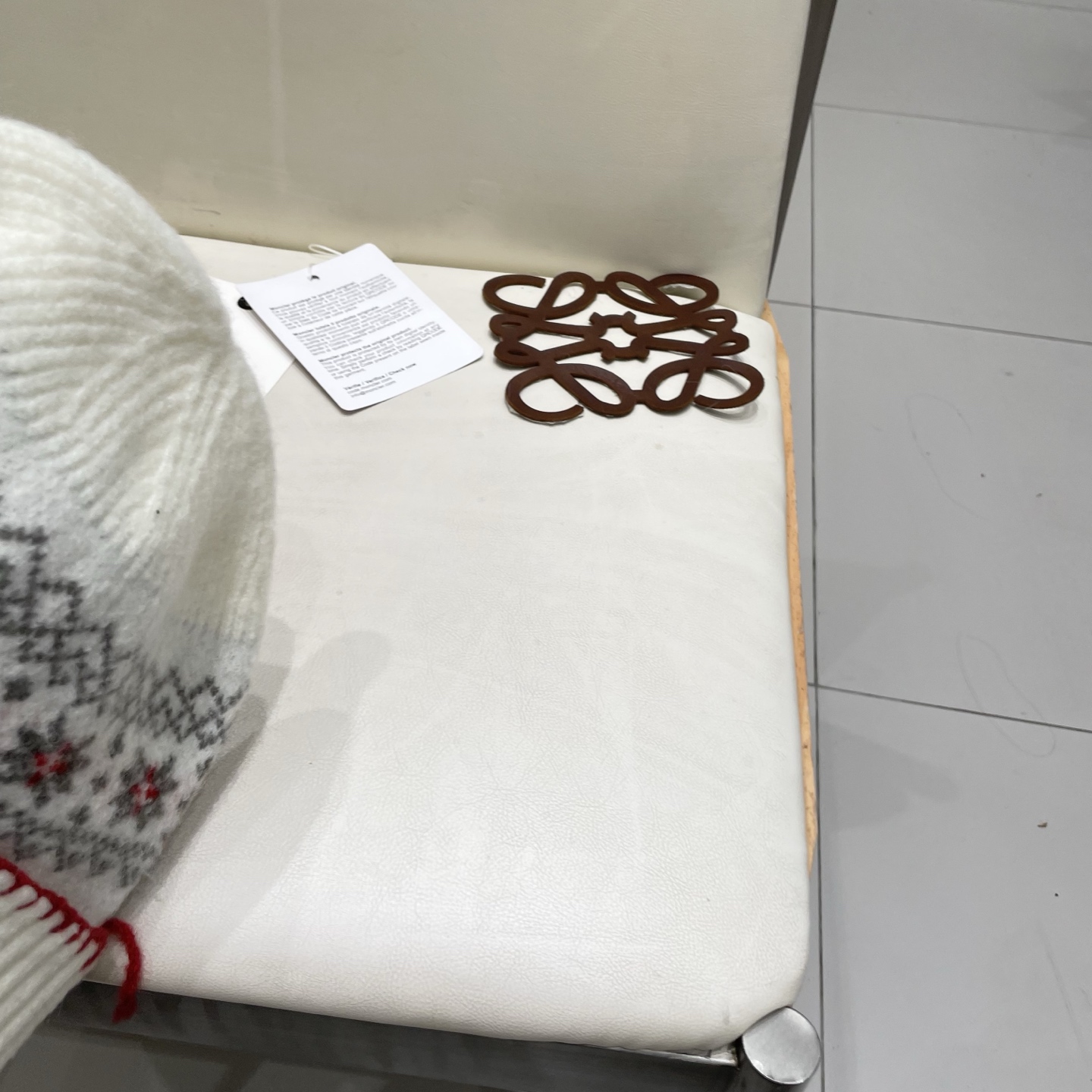 蒙口Moncler盟可睐💥新款经典针织帽，非常柔软亲肤，弹性很好💓有质感又非常百搭的款式~保暖的  均码