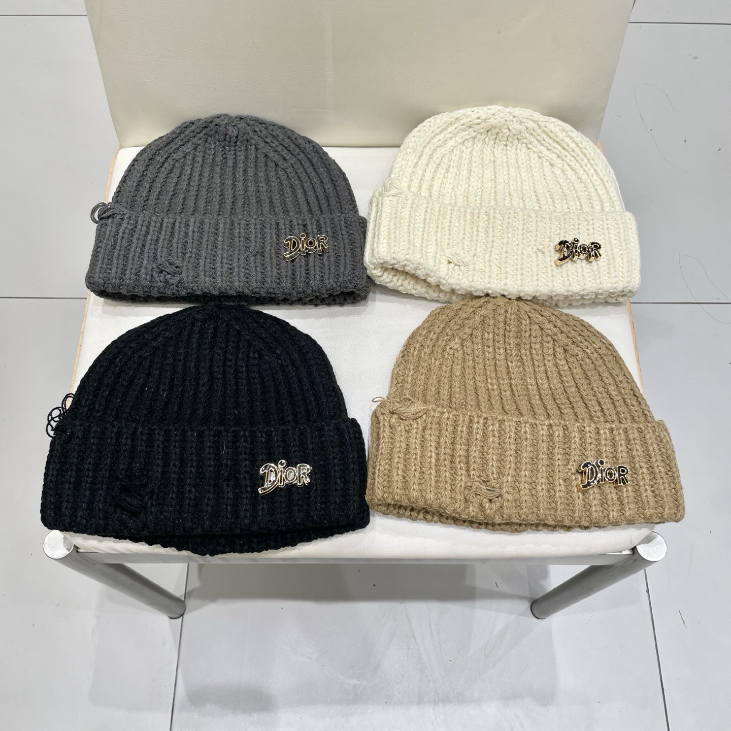  DIOR迪奥破洞针织帽子女冬季复古百搭显脸小毛线帽大头围保暖冷帽