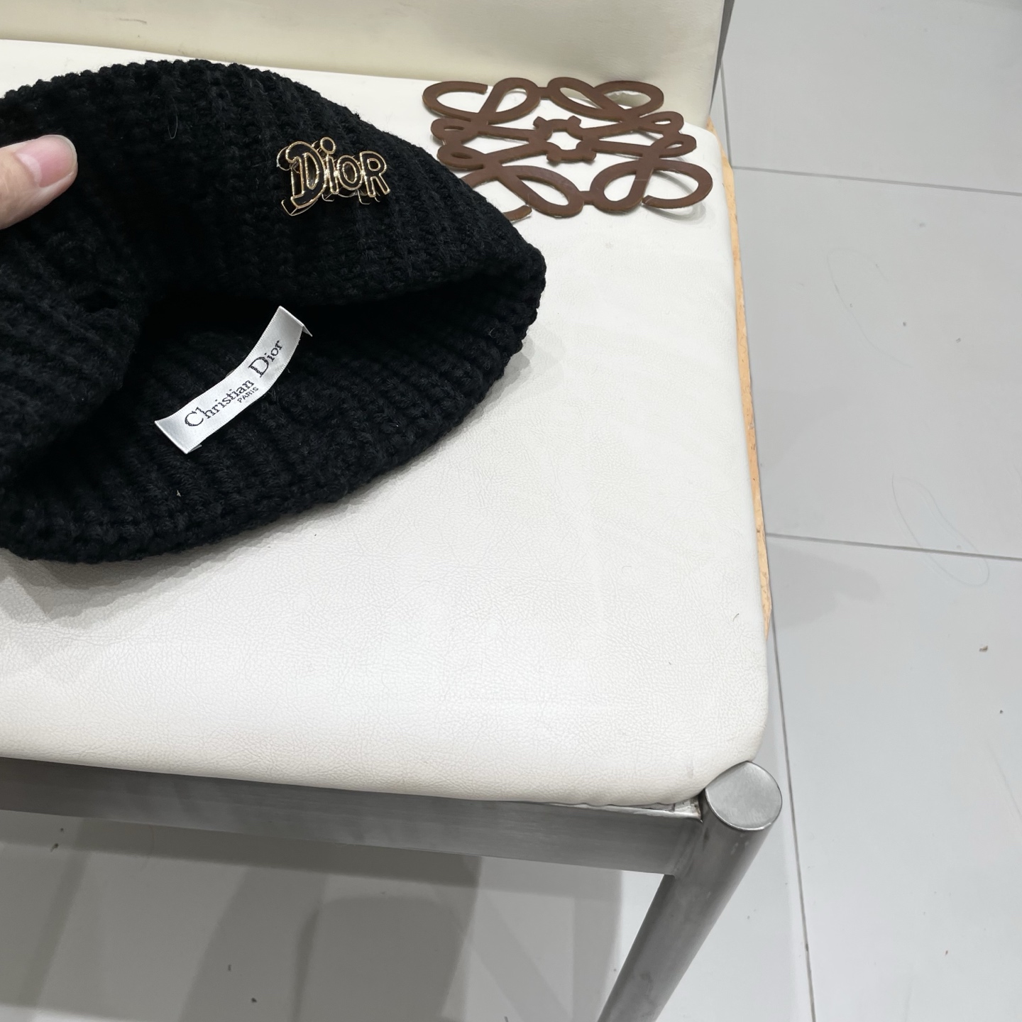  DIOR迪奥破洞针织帽子女冬季复古百搭显脸小毛线帽大头围保暖冷帽