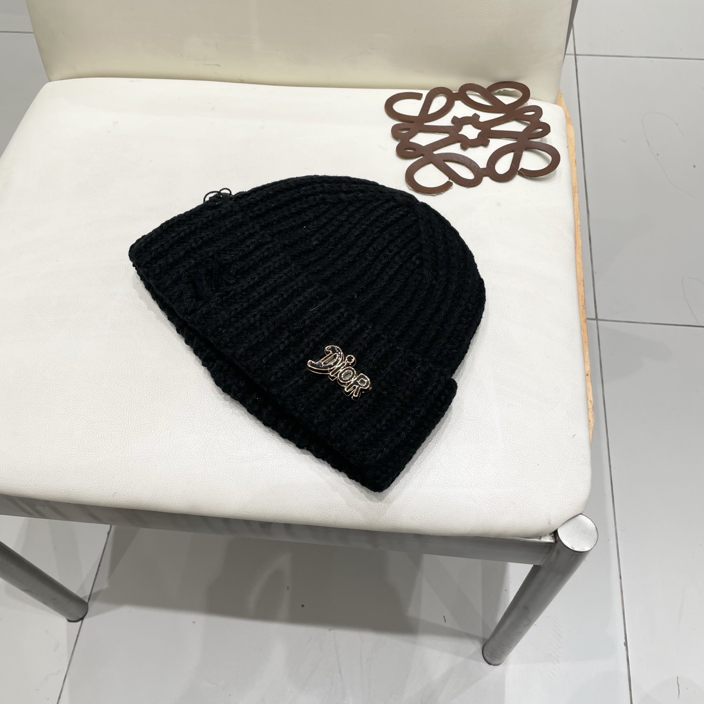  DIOR迪奥破洞针织帽子女冬季复古百搭显脸小毛线帽大头围保暖冷帽