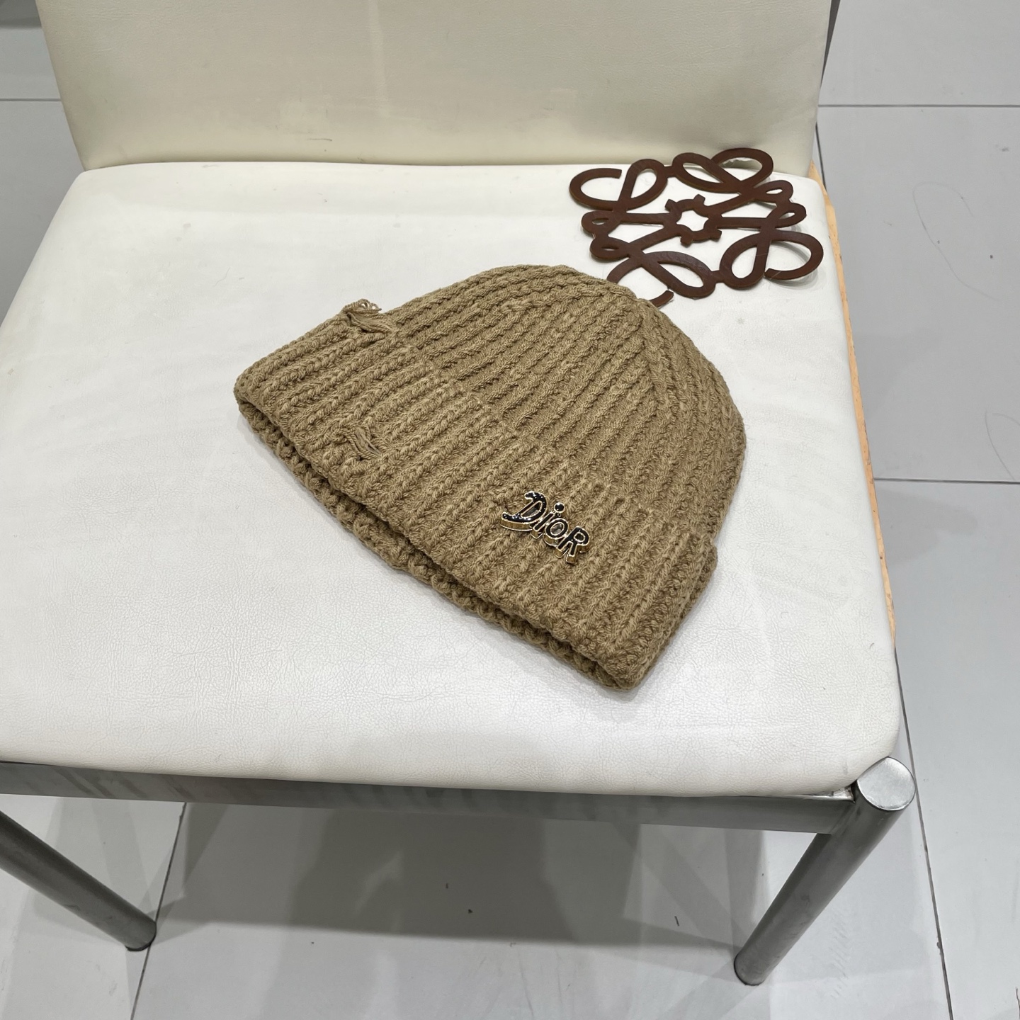  DIOR迪奥破洞针织帽子女冬季复古百搭显脸小毛线帽大头围保暖冷帽
