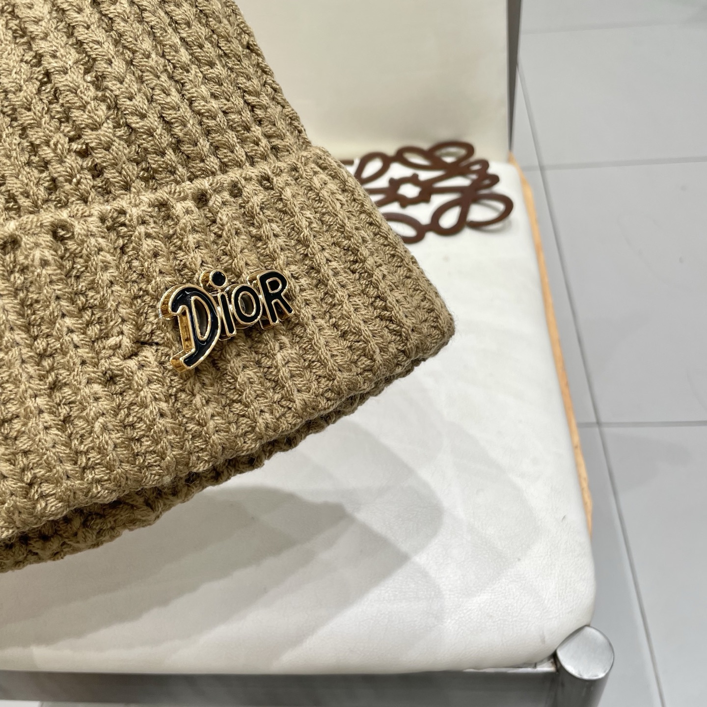  DIOR迪奥破洞针织帽子女冬季复古百搭显脸小毛线帽大头围保暖冷帽