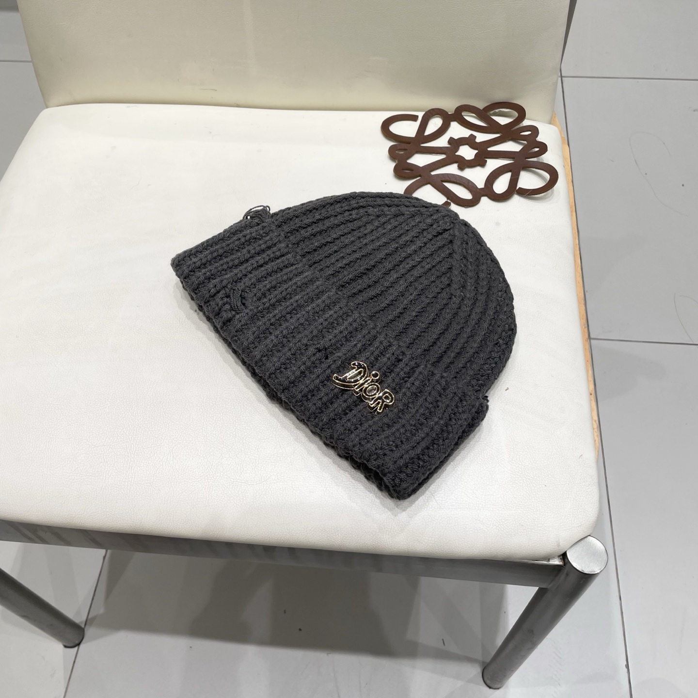  DIOR迪奥破洞针织帽子女冬季复古百搭显脸小毛线帽大头围保暖冷帽