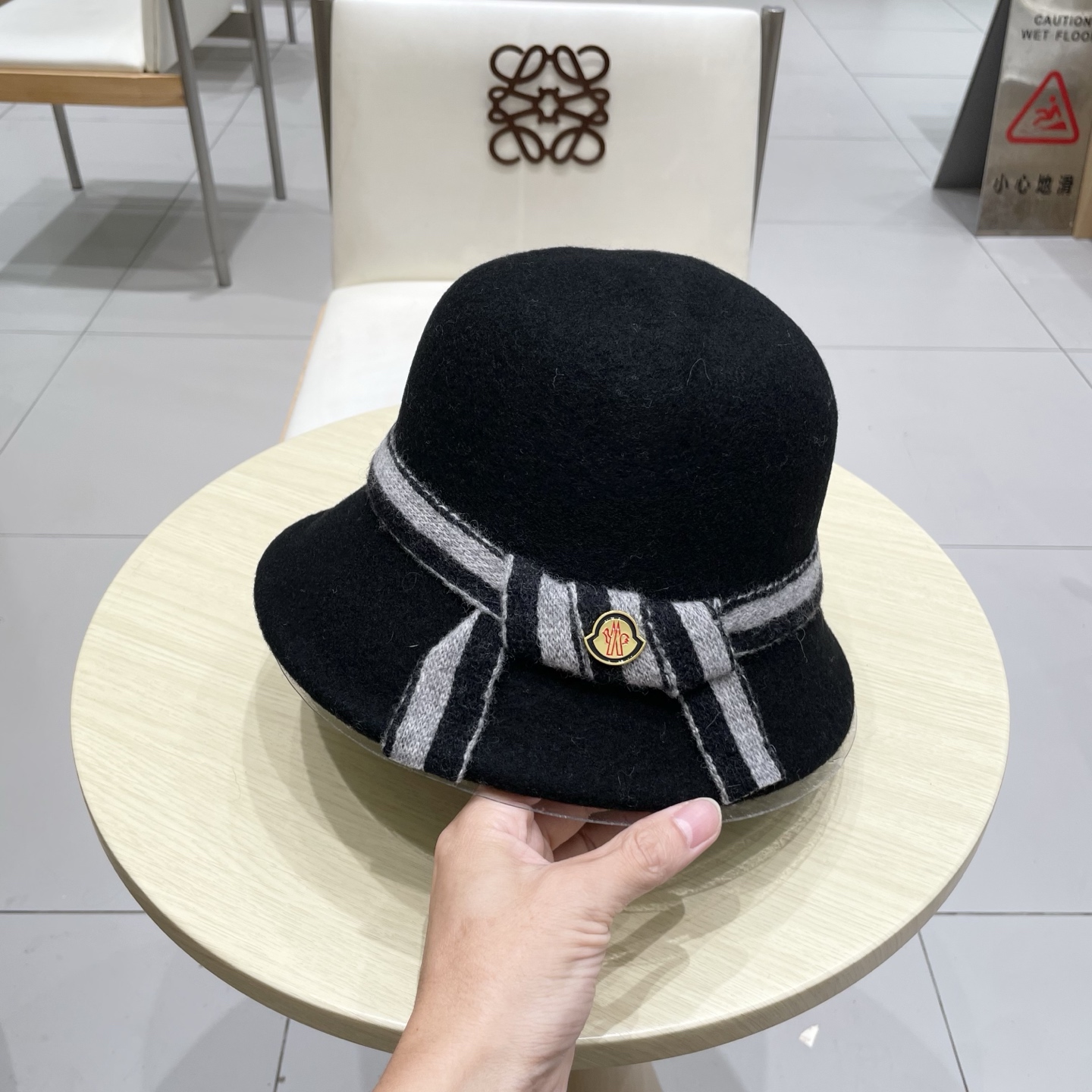 蒙口秋冬新款卷边羊毛渔夫帽优雅气质显脸小加厚简约蝴蝶结保暖潮