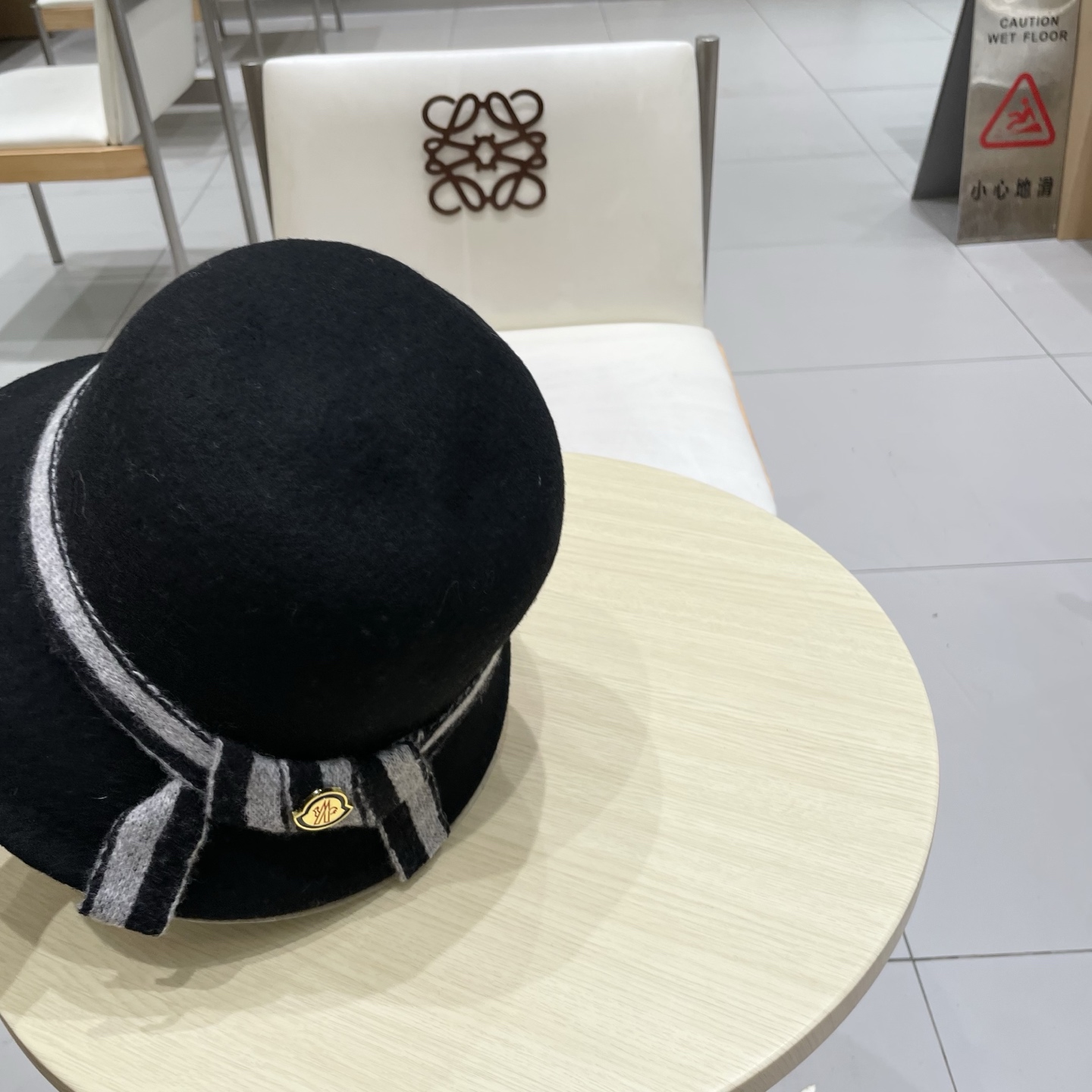 蒙口秋冬新款卷边羊毛渔夫帽优雅气质显脸小加厚简约蝴蝶结保暖潮