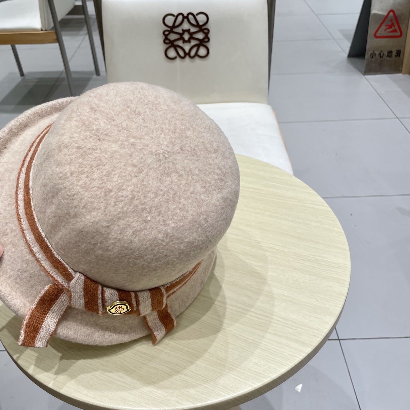 蒙口秋冬新款卷边羊毛渔夫帽优雅气质显脸小加厚简约蝴蝶结保暖潮