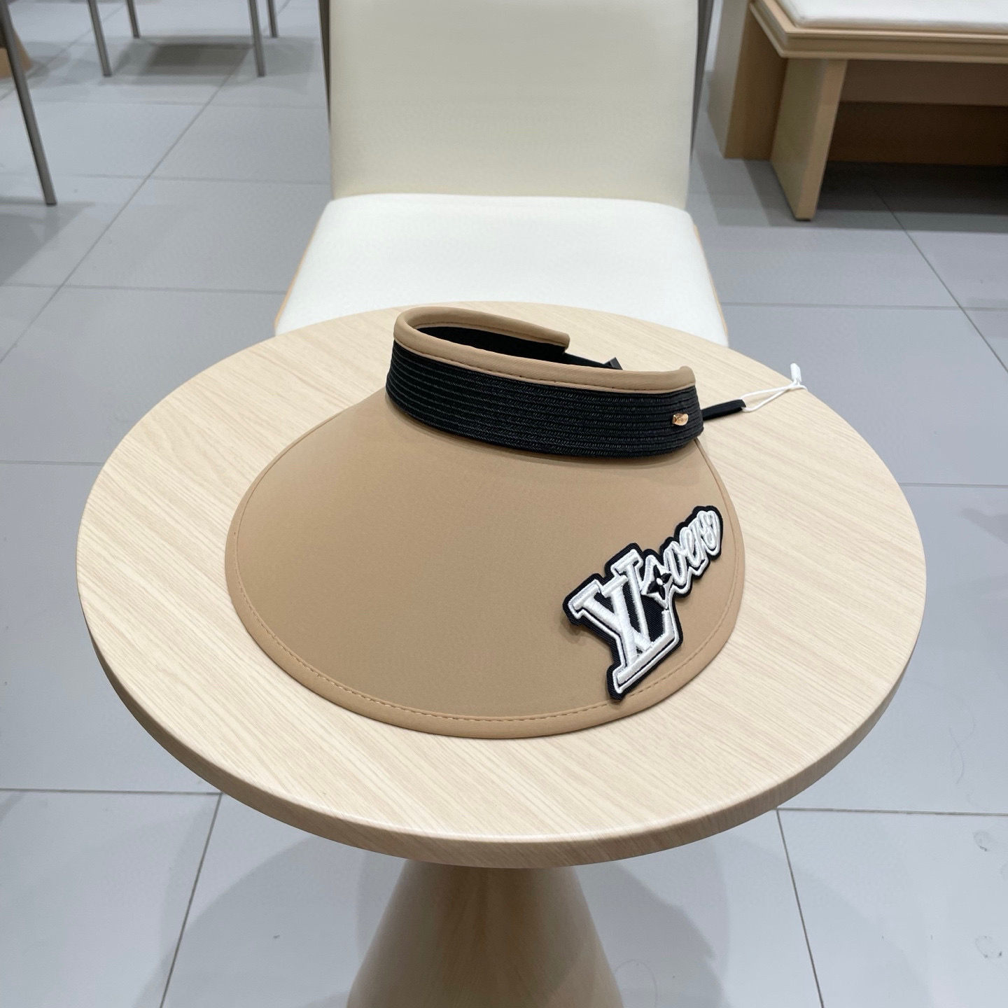  【LV路易威登】2025 夏季新款拉菲草遮阳帽空顶帽，大牌出货，超方便！好搭！出街必备