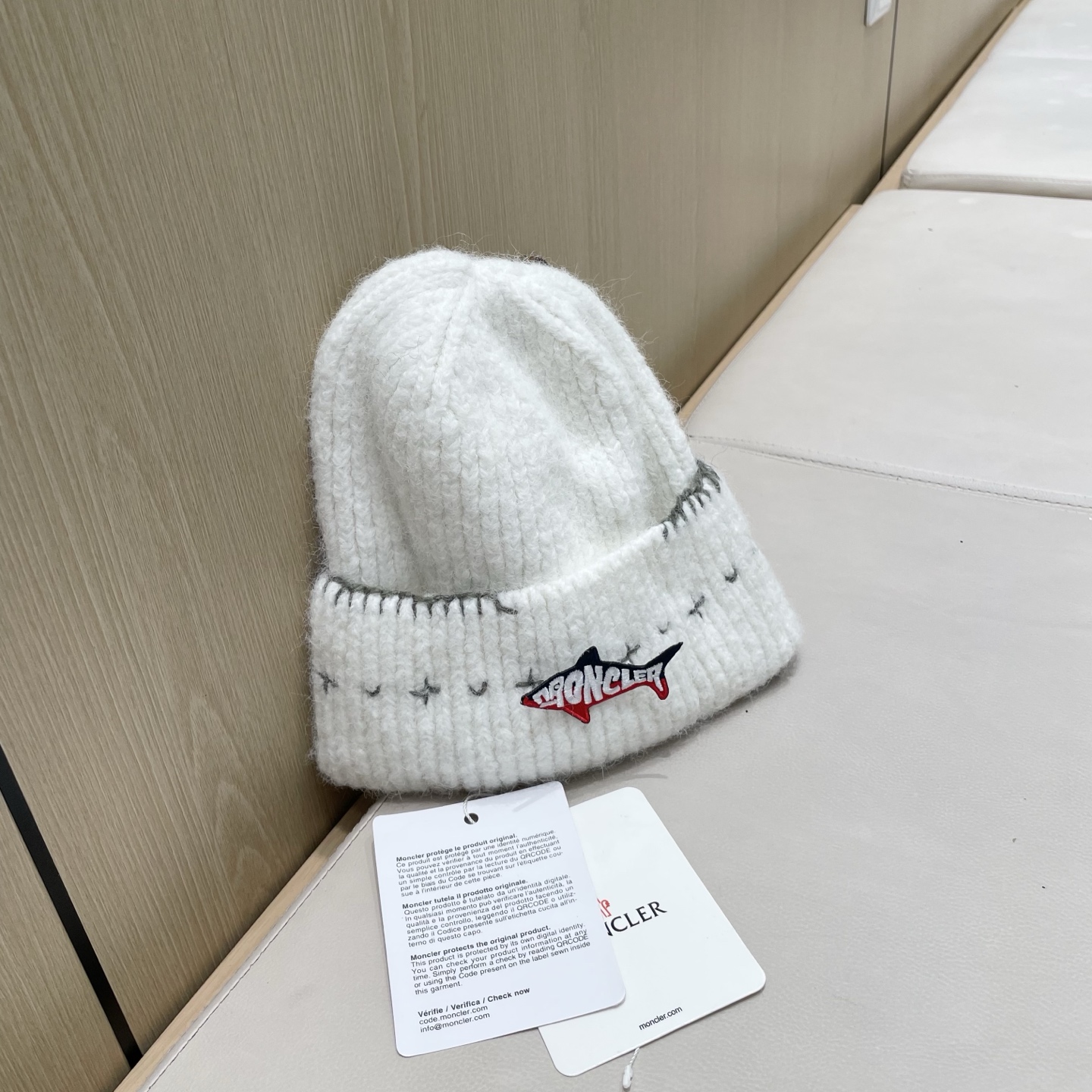  蒙口Moncler盟可睐💥官网经典针织帽，原单复刻.非常柔软亲肤，弹性很好💓有质感又非常百搭的款式~保