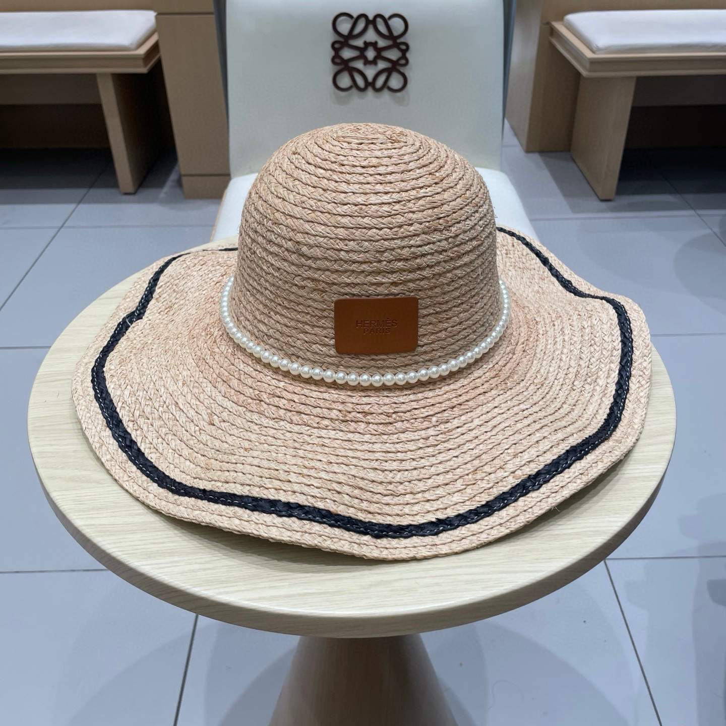 爱马仕miumiu缪缪拉菲草帽，纯手工钩织供不应求 头围57c