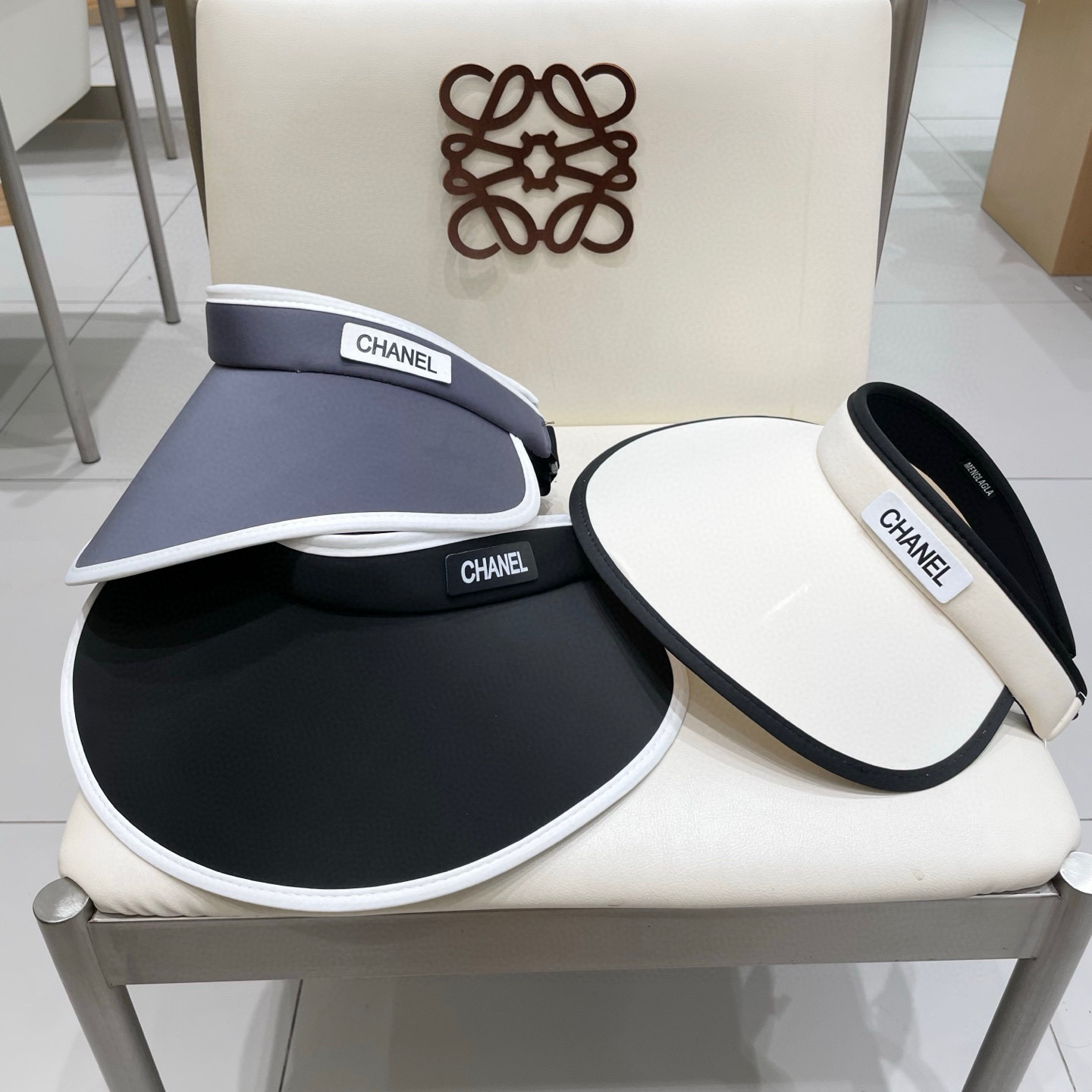  Chanel香奈儿发箍遮大檐阳帽 空顶草帽