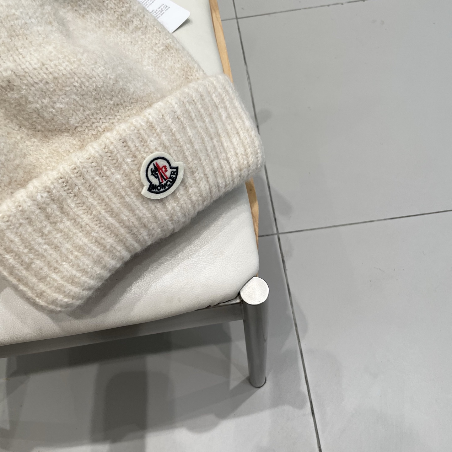    moncler大头围毛线帽子女秋冬季含羊毛针织帽保暖百搭护耳冷帽男宽松显瘦