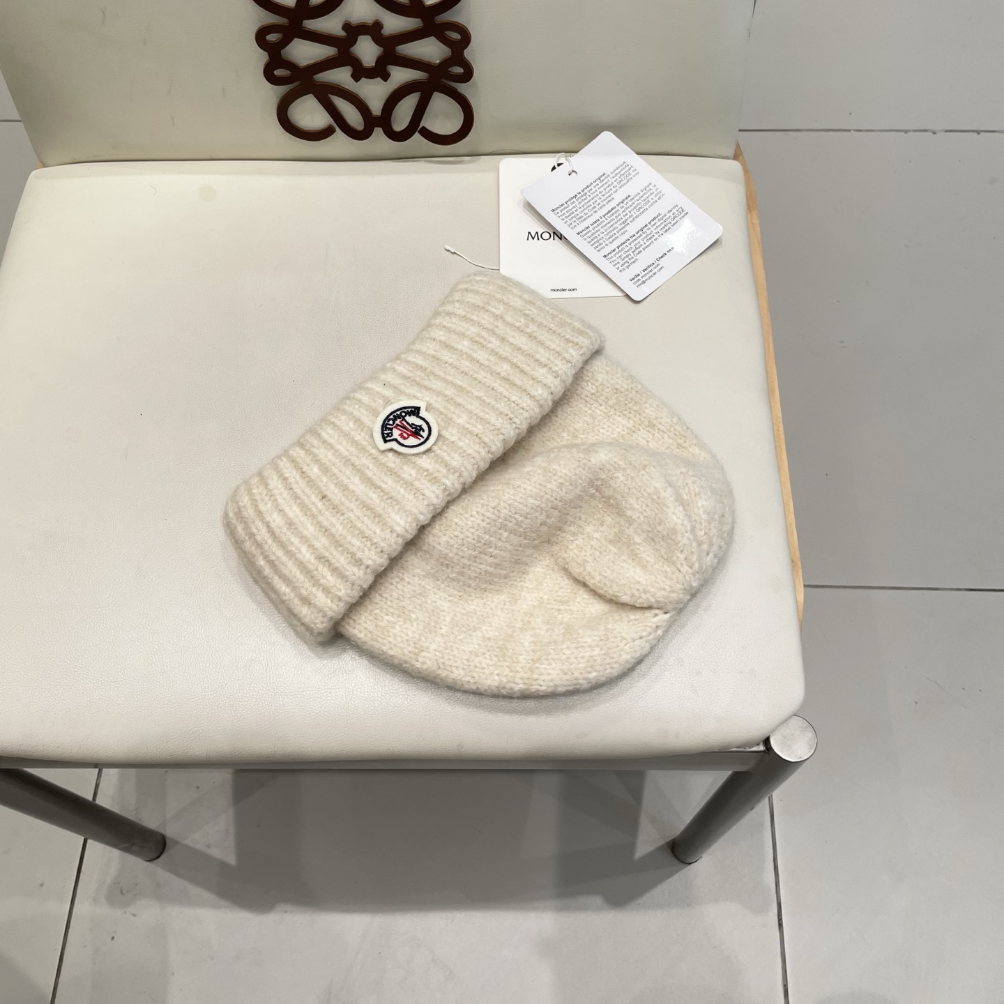    moncler大头围毛线帽子女秋冬季含羊毛针织帽保暖百搭护耳冷帽男宽松显瘦