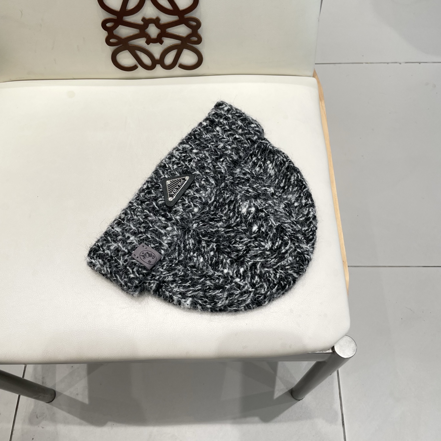   Prada新款帽子女粗针织毛线帽春秋季百搭大头围绿色宽松ins显脸小