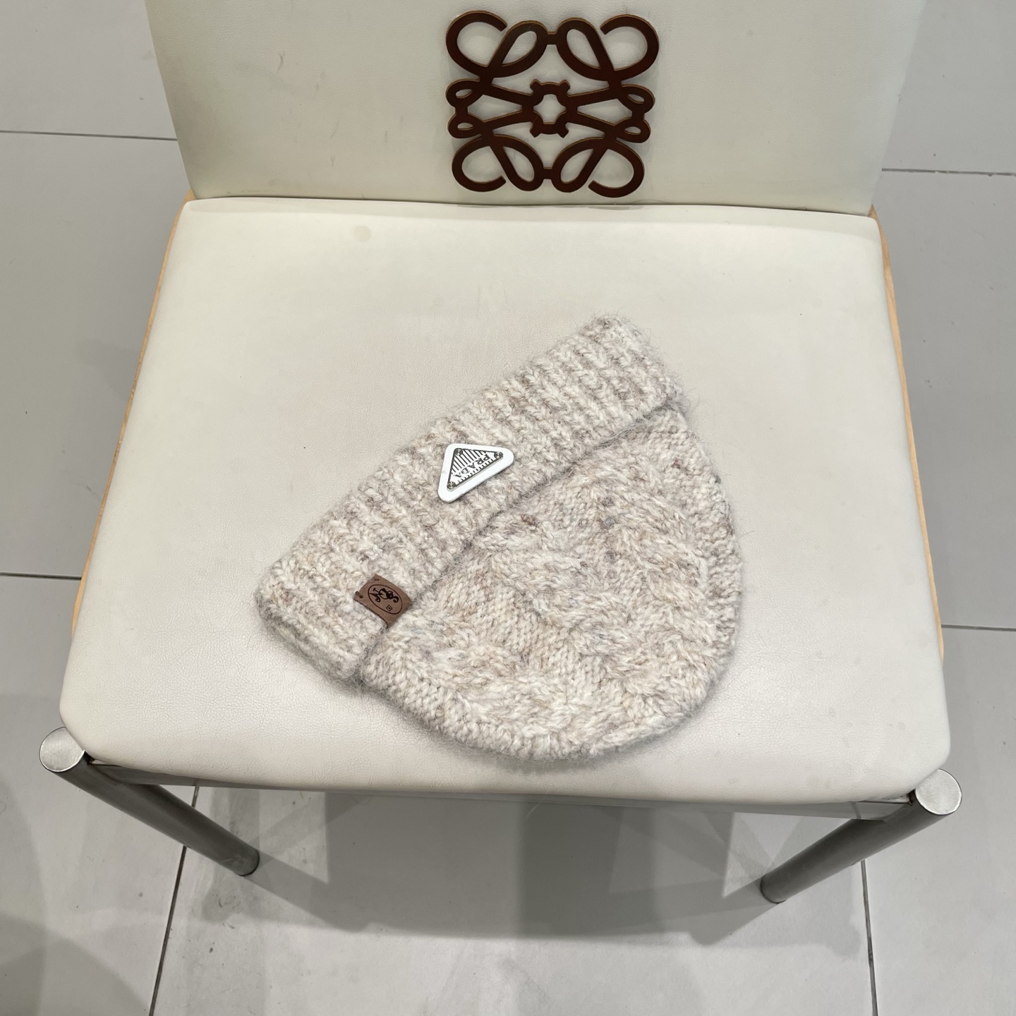   Prada新款帽子女粗针织毛线帽春秋季百搭大头围绿色宽松ins显脸小