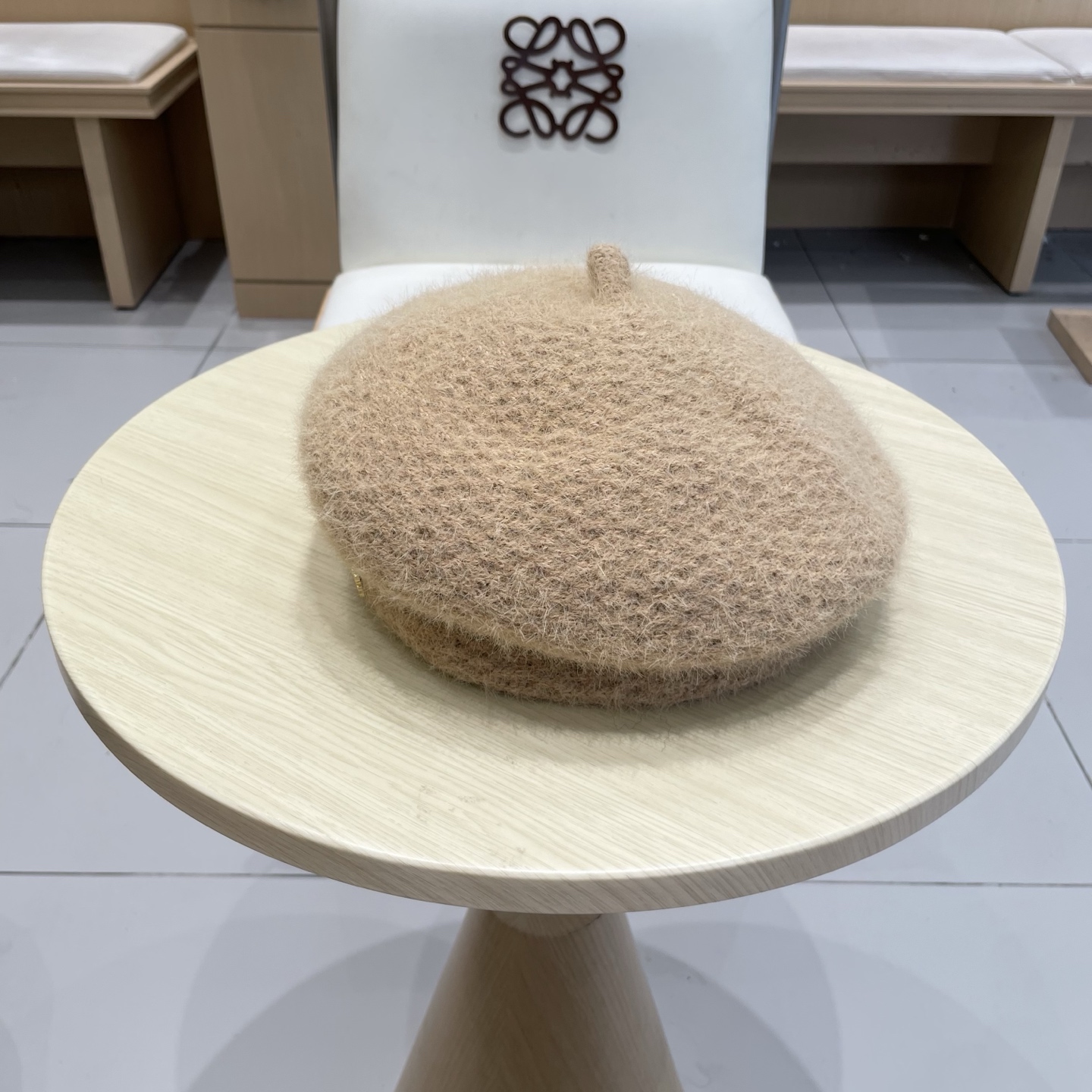 。Dior迪奥贝雷帽女2025新款秋冬大头围画家帽显脸小保暖毛绒蓓蕾帽子