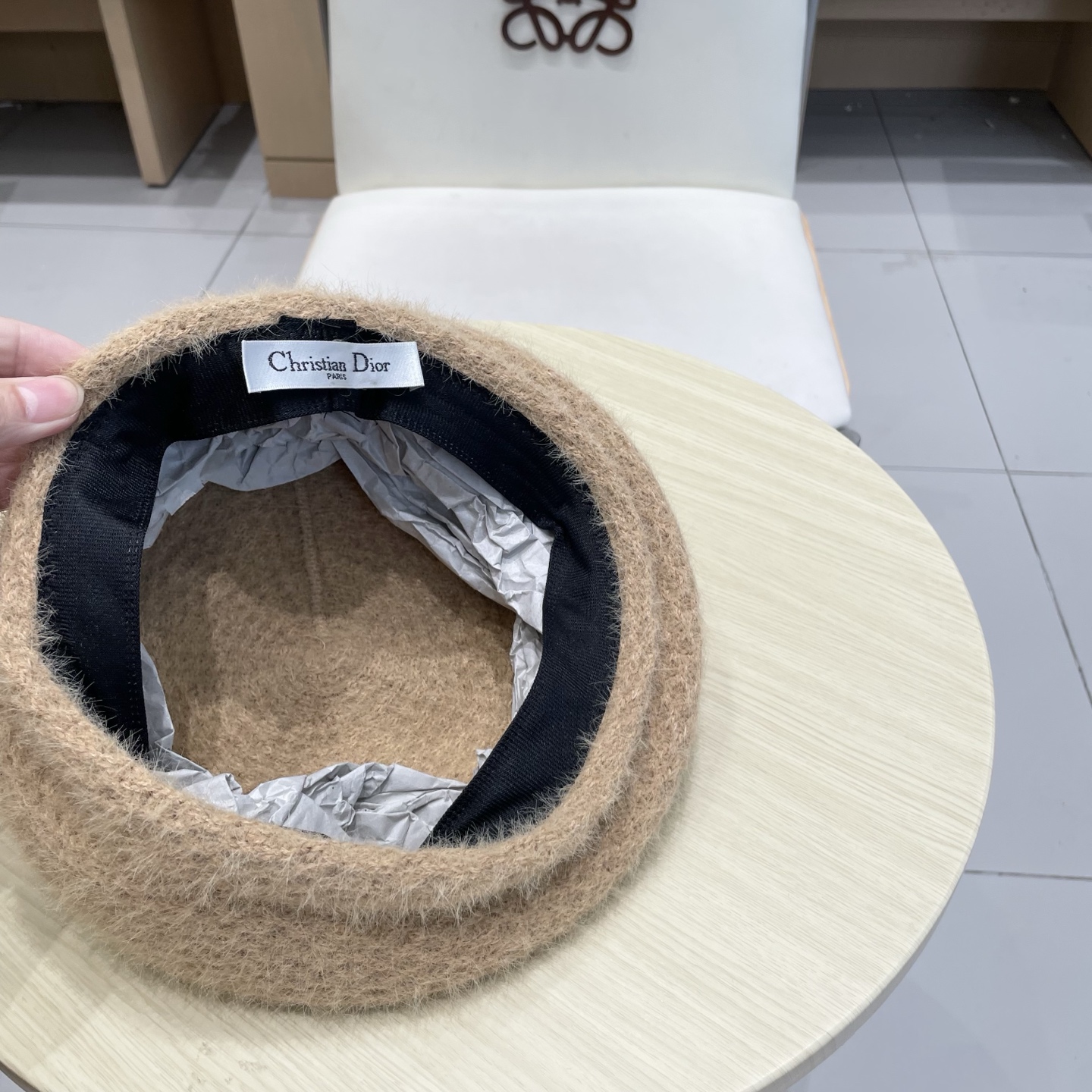 。Dior迪奥贝雷帽女2025新款秋冬大头围画家帽显脸小保暖毛绒蓓蕾帽子