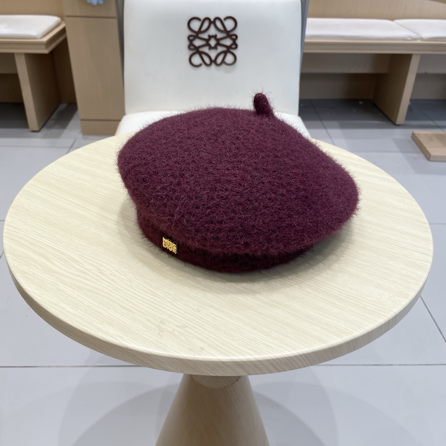 NO:553113,.Dior Dior beret women's new autumn and winter large head circumference painter's hat showing face small warm plush bud hat hat fisherman hat baseball cap knitted hat, hat, dior, dior, espadrilles, hats19860909.Dior迪奥贝雷帽女新款秋冬大头围画家帽显脸小保暖毛绒蓓蕾帽子帽子渔夫帽棒球帽针织帽,帽子,dior,dior,espadrilles,hats,hat