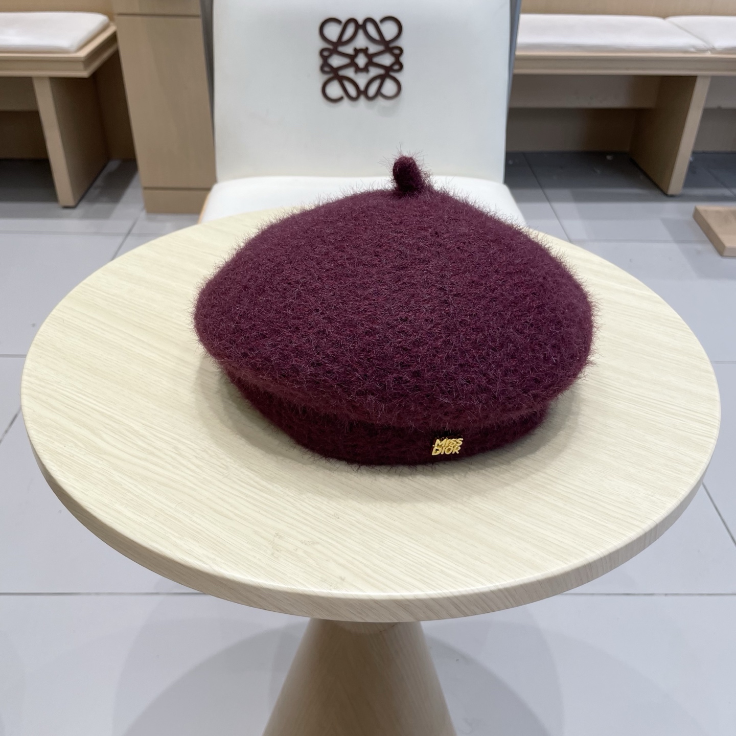 。Dior迪奥贝雷帽女2025新款秋冬大头围画家帽显脸小保暖毛绒蓓蕾帽子