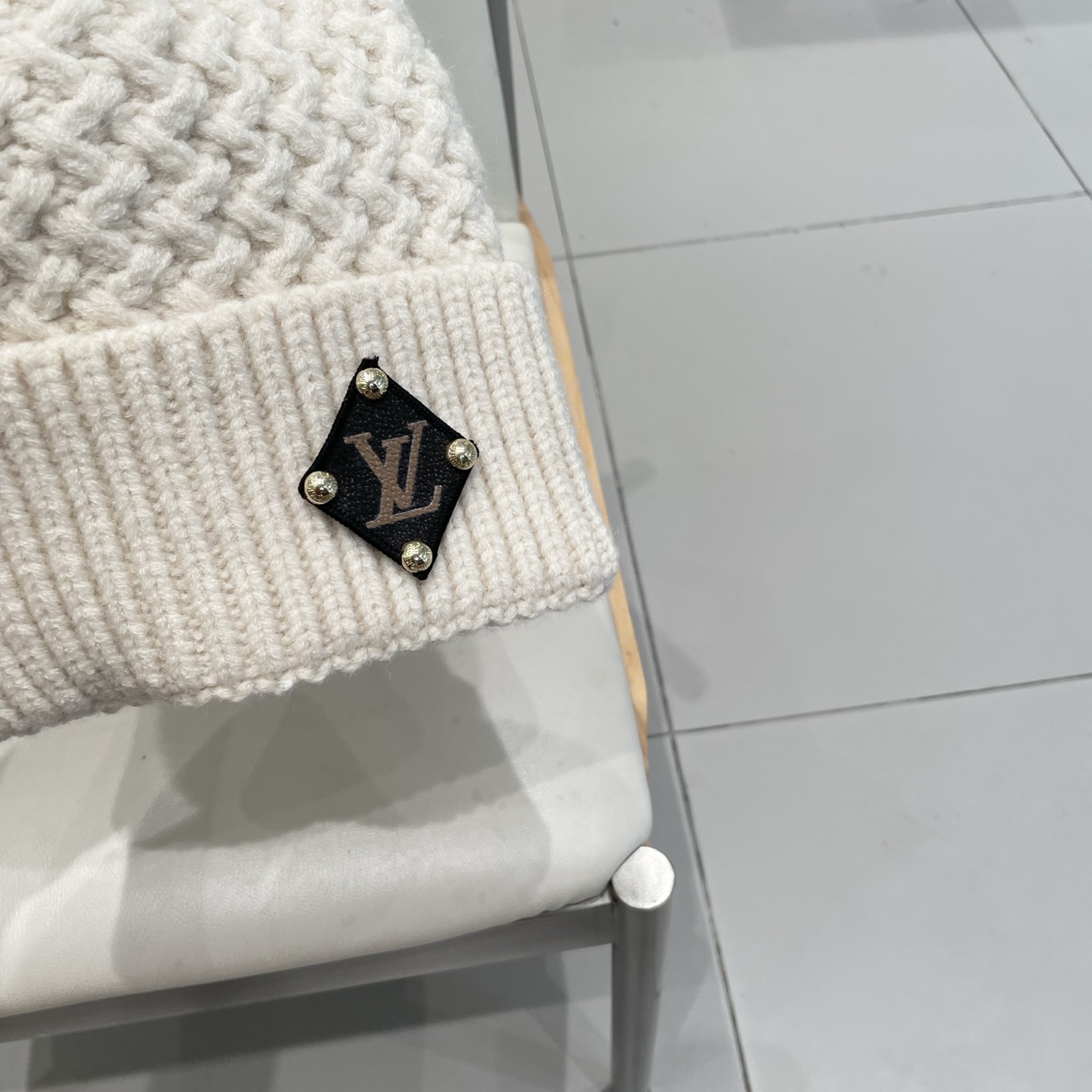   LV 路易威登 2025秋冬新款毛线帽，男女款针织帽，