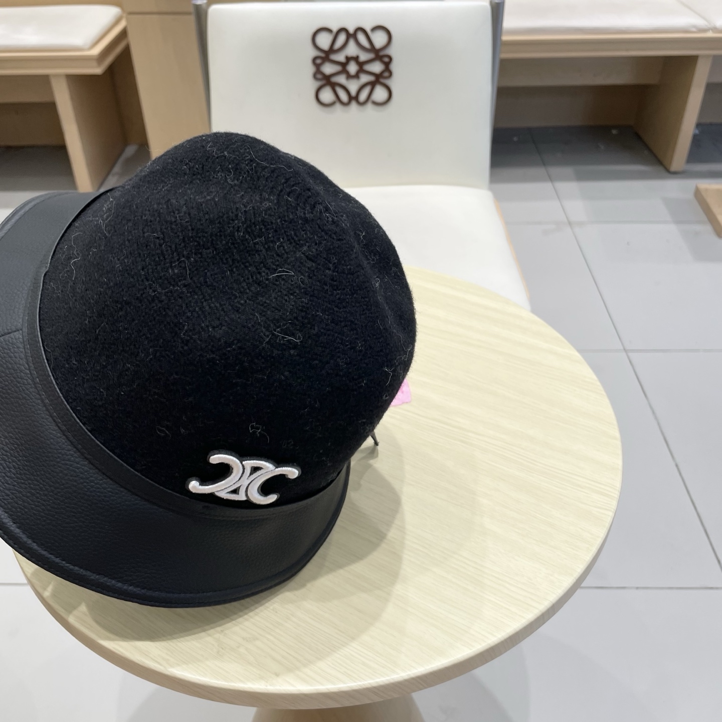  塞琳Celine秋冬季羊毛渔夫帽女2025新款圆顶盆帽显脸小时尚百搭帽子女款保暖