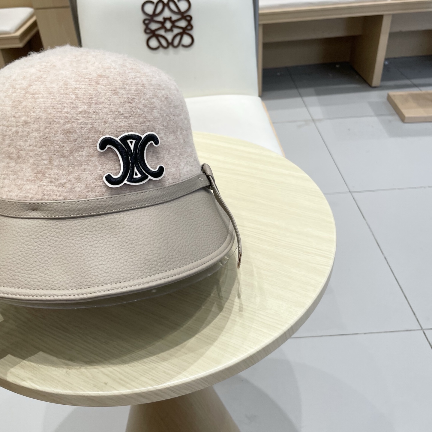  塞琳Celine秋冬季羊毛渔夫帽女2025新款圆顶盆帽显脸小时尚百搭帽子女款保暖