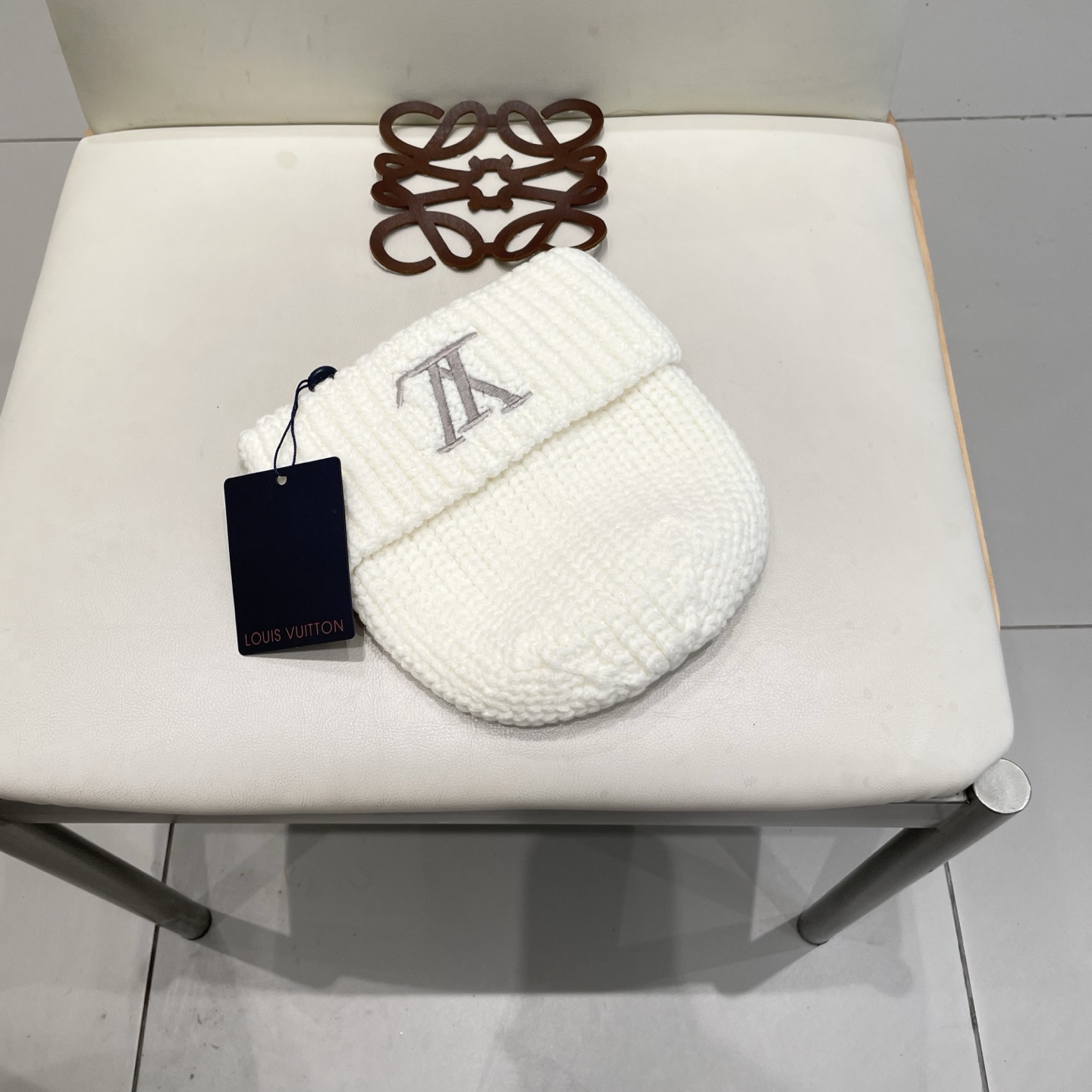   LV 路易威登 2025秋冬新款毛线帽，男女款针织帽，