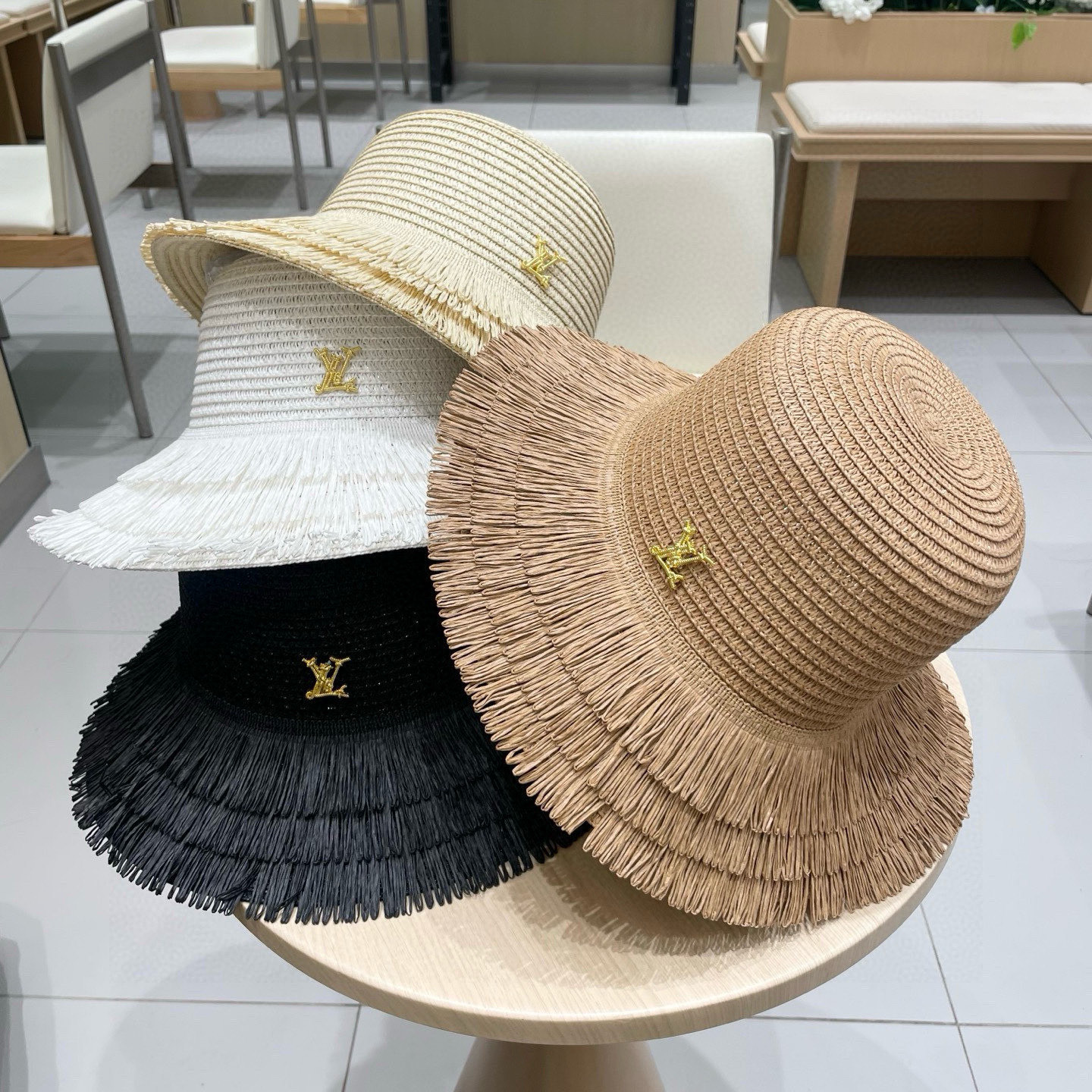  lv路易威登网红毛边流苏草帽优雅大檐海边度假遮阳盆帽休闲夏女