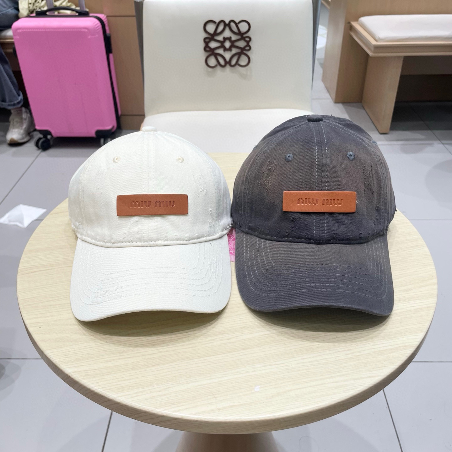 miumiu缪缪新款棒球帽，高级面料，头围57cm