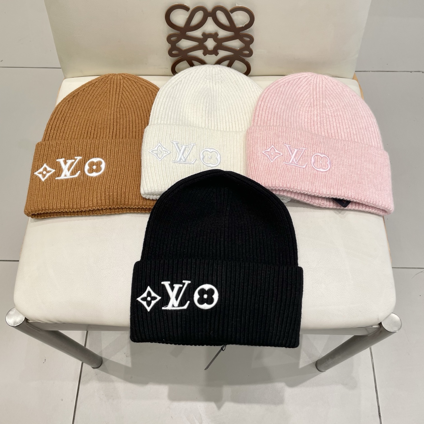  LV路易威登新款毛线帽，专柜款，正品开模