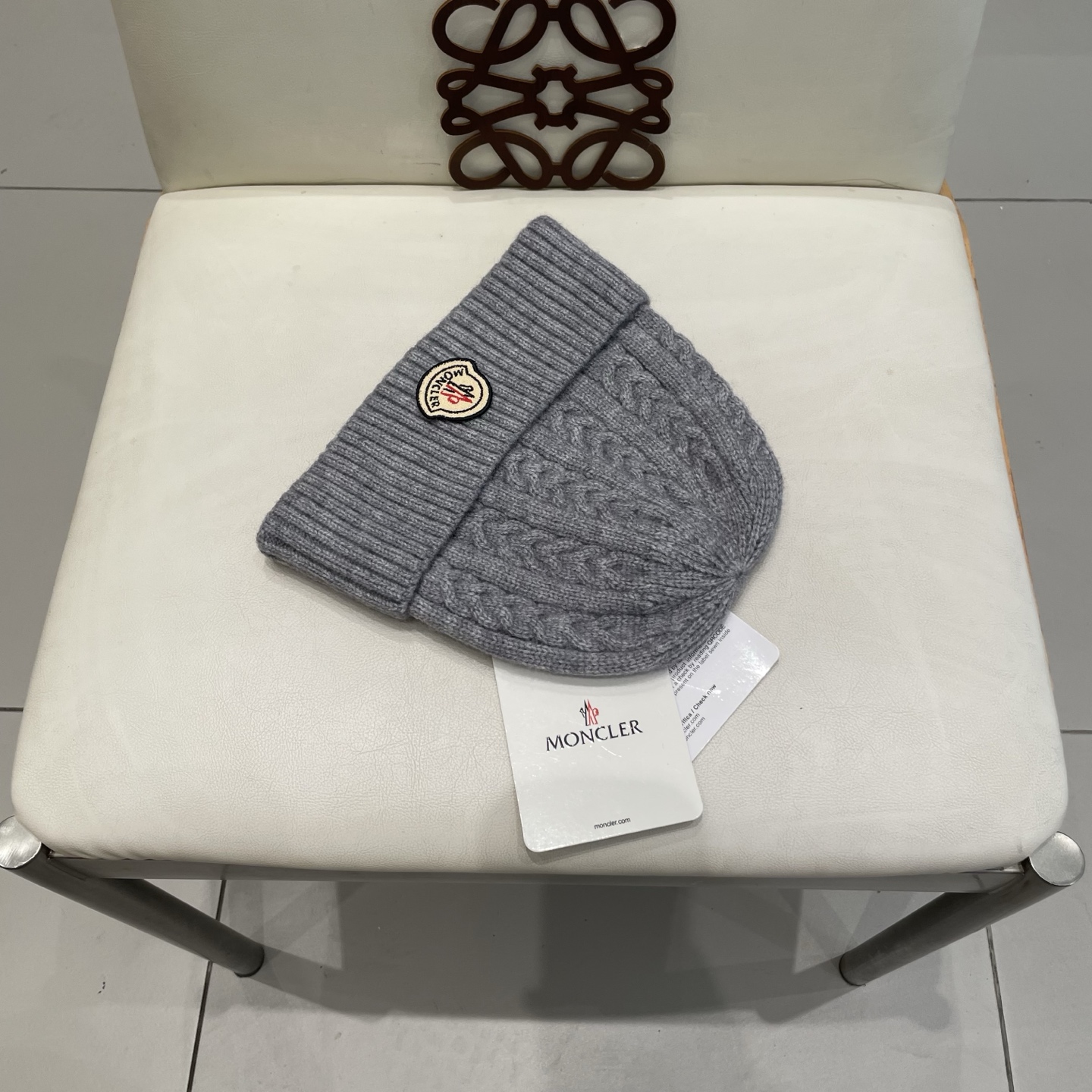  Lv路易威登羊毛贝雷帽原创日系简约针织蓓蕾帽子小标女士保暖画家帽