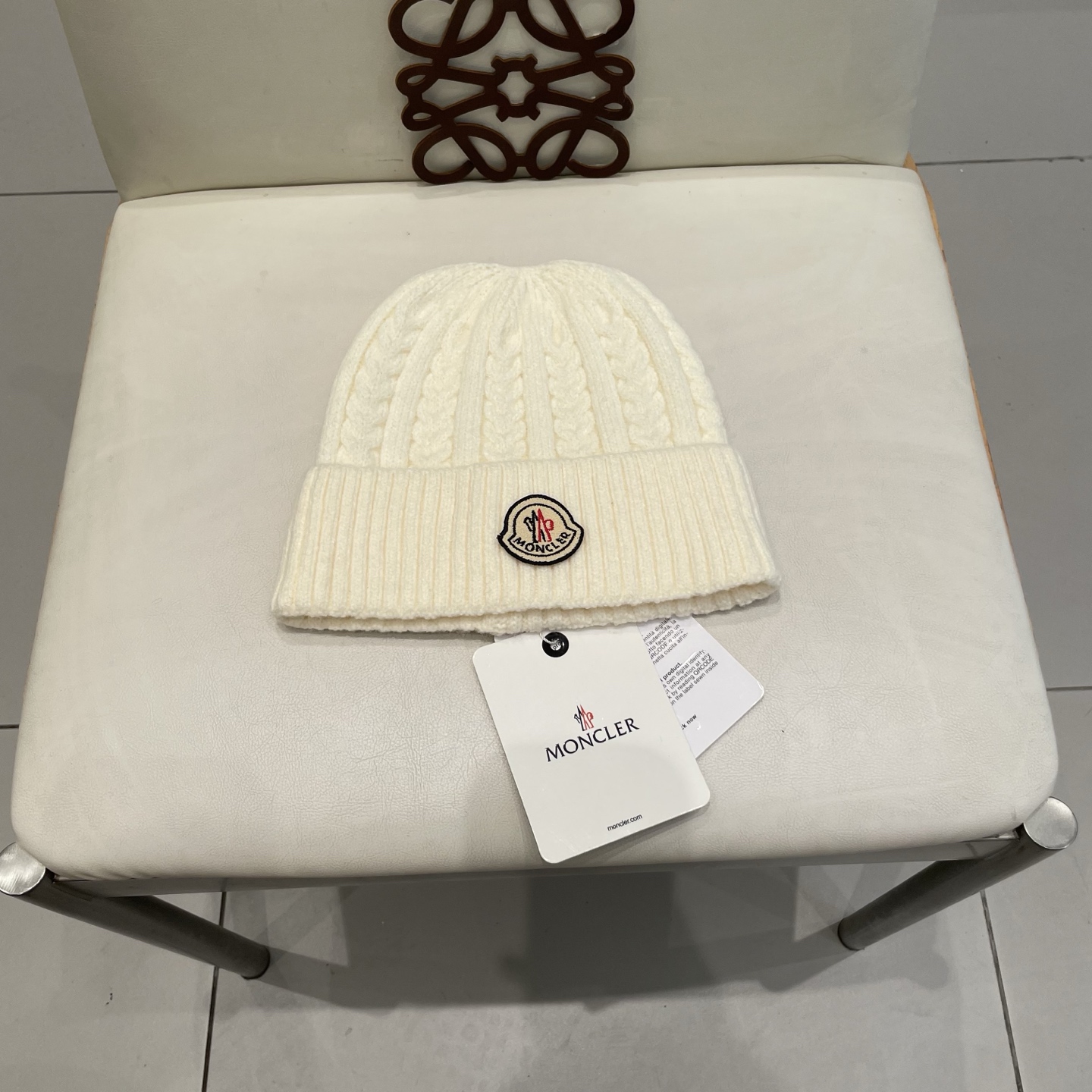  Lv路易威登羊毛贝雷帽原创日系简约针织蓓蕾帽子小标女士保暖画家帽