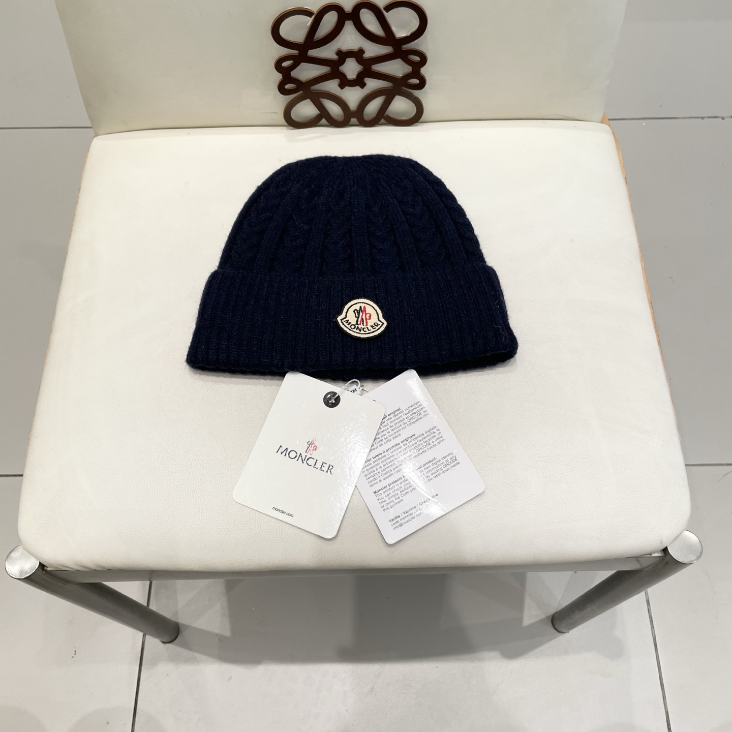  Lv路易威登羊毛贝雷帽原创日系简约针织蓓蕾帽子小标女士保暖画家帽