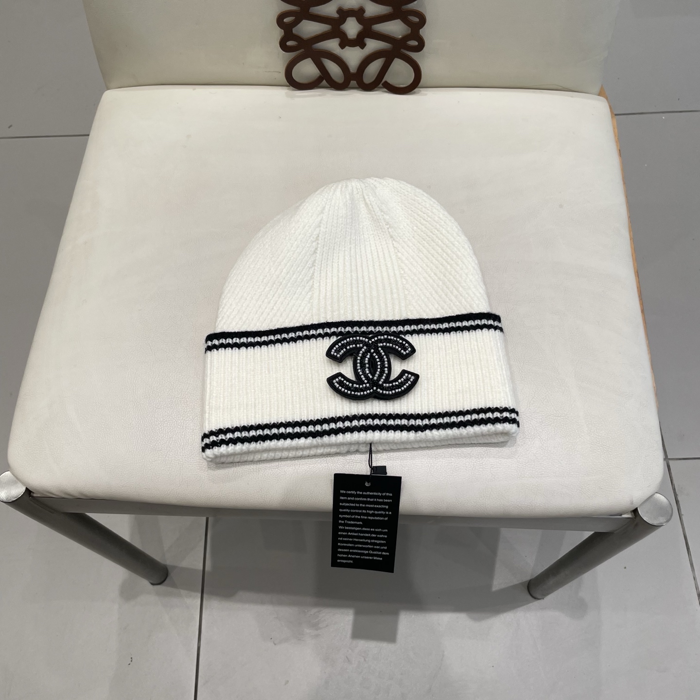  Chanel官网品质香奈儿秋冬网红时尚博主推荐款毛线帽，小红书爆款，手感超柔软舒适的针织线帽，弹性极佳