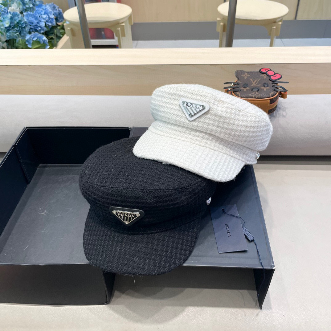  普拉达Prada秋冬天名媛风日系休闲韩版贝雷帽百搭女士英伦欧美黑色平顶帽潮流