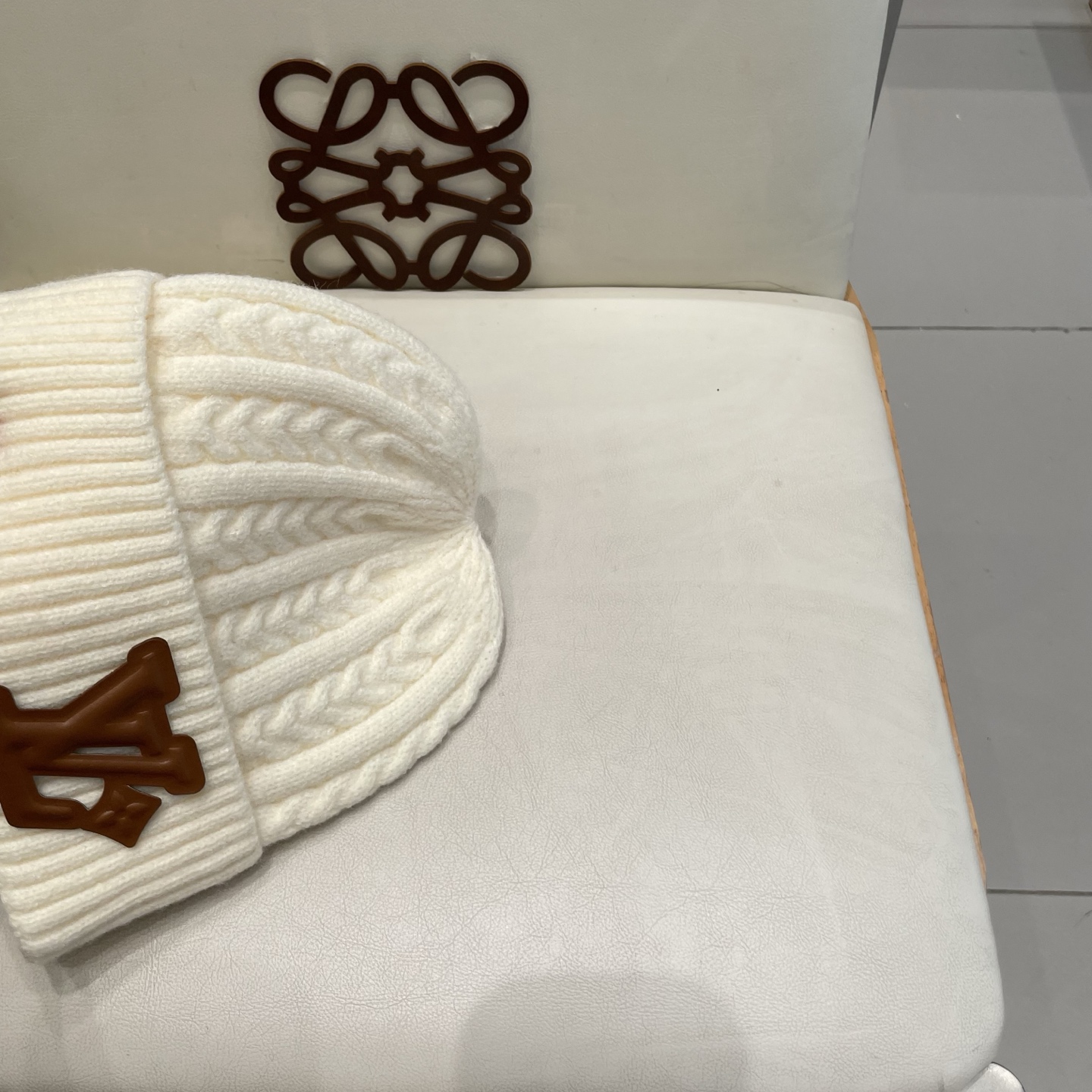  LV 路易威登 2025秋冬新款毛线帽，男女款针织帽