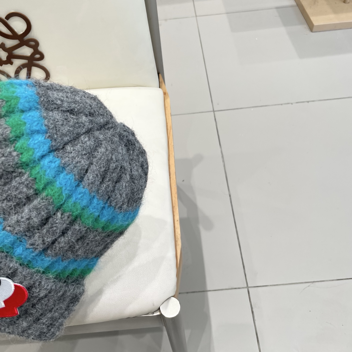  蒙口Moncler盟可睐2025秋冬季新款时尚条纹针织帽子女加厚保暖防寒护耳毛线帽潮