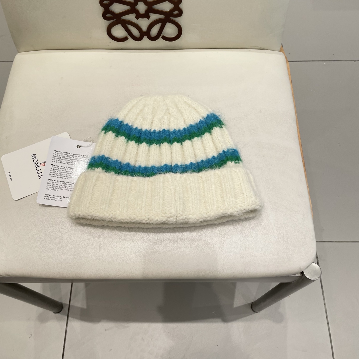  蒙口Moncler盟可睐2025秋冬季新款时尚条纹针织帽子女加厚保暖防寒护耳毛线帽潮