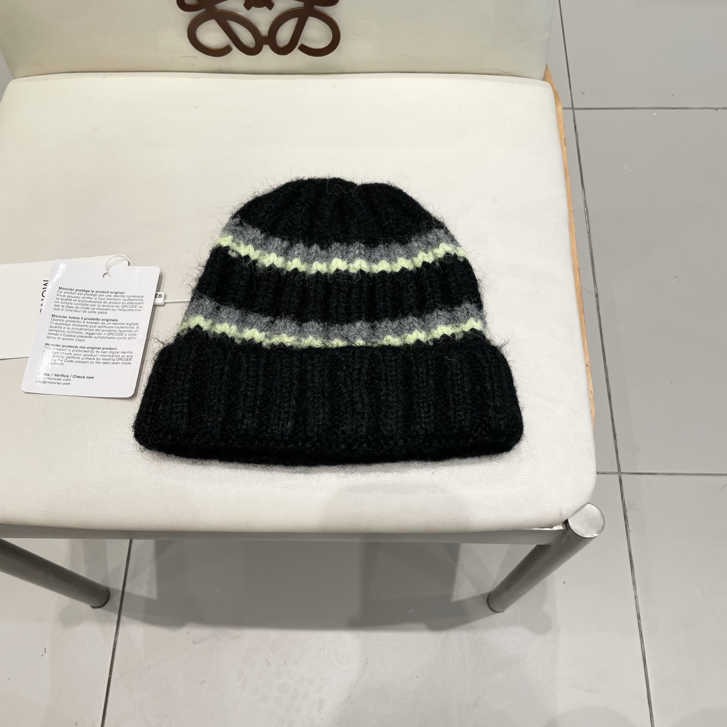  蒙口Moncler盟可睐2025秋冬季新款时尚条纹针织帽子女加厚保暖防寒护耳毛线帽潮