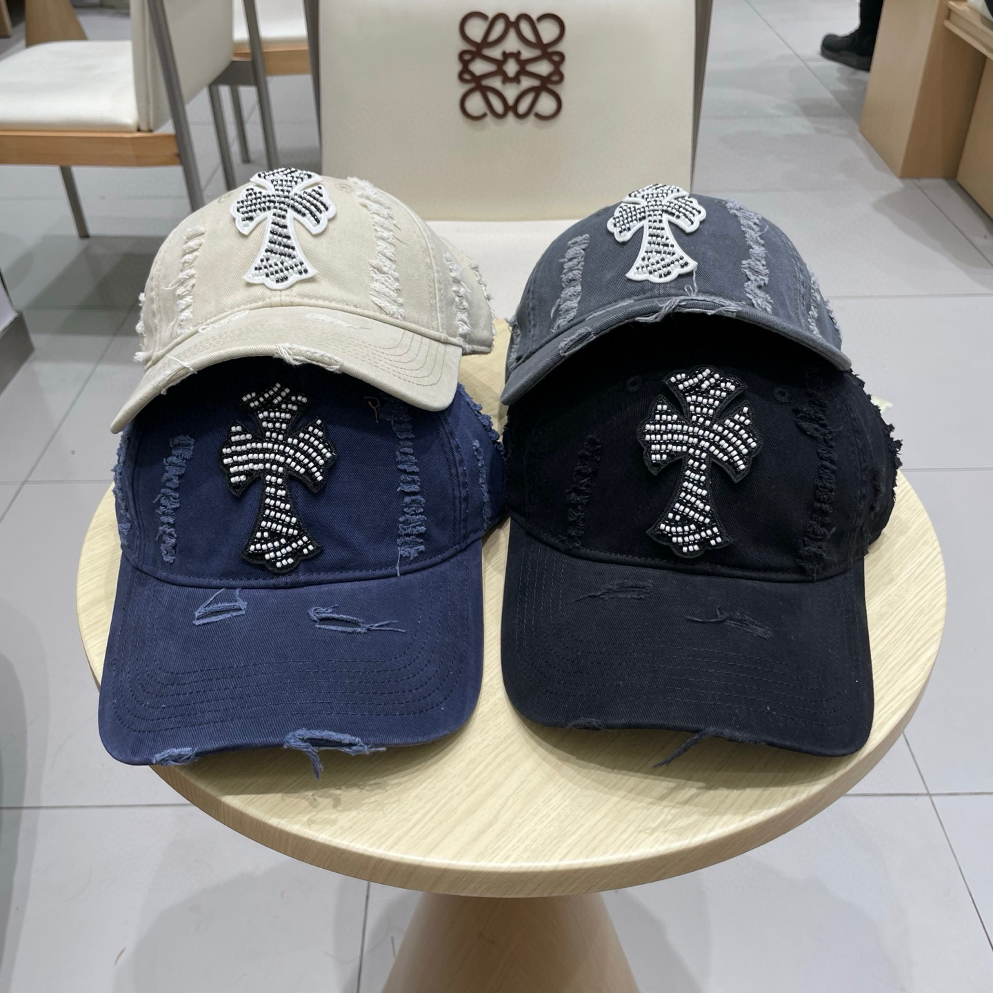  Chrome Hearts 克罗心💓秋款韩版时尚复古做旧破洞帽子磨损设计百搭棒球帽鸭舌帽
