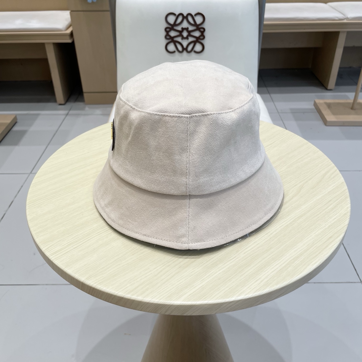  Lv新款渔夫帽，头围57cm