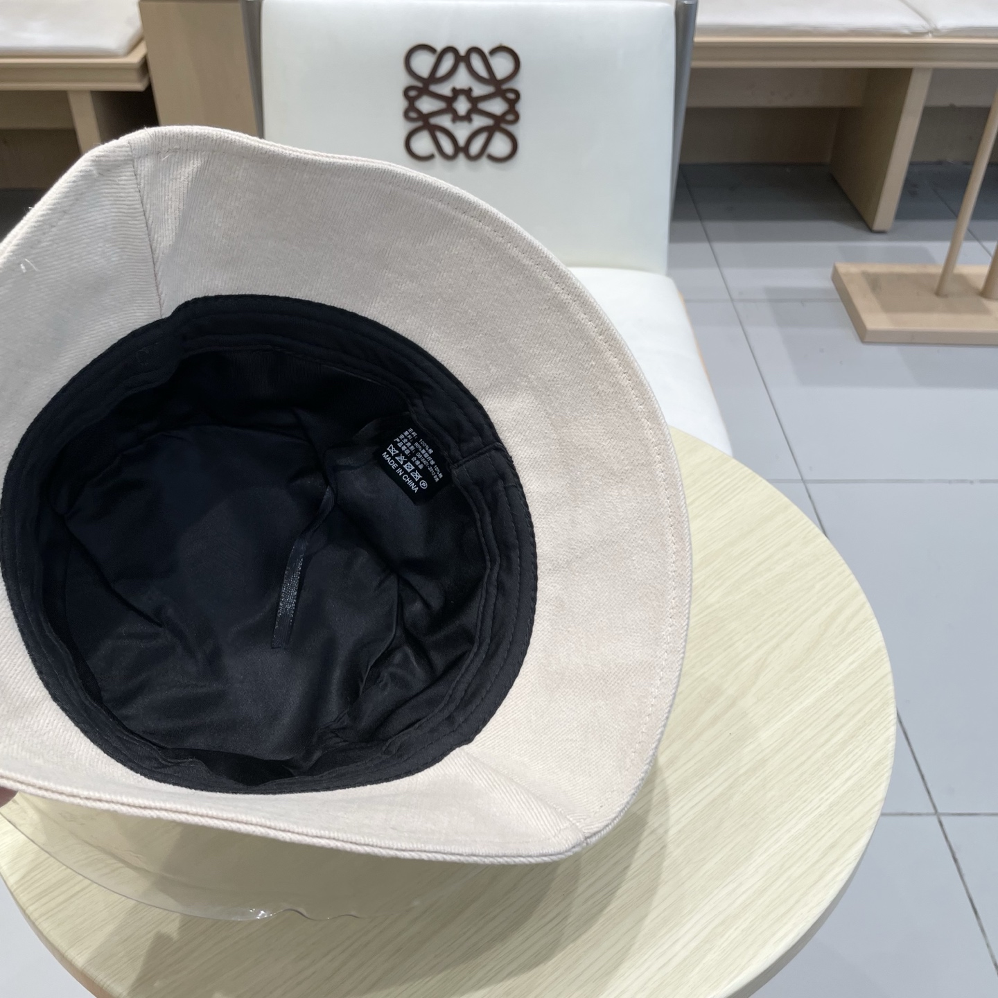  Lv新款渔夫帽，头围57cm