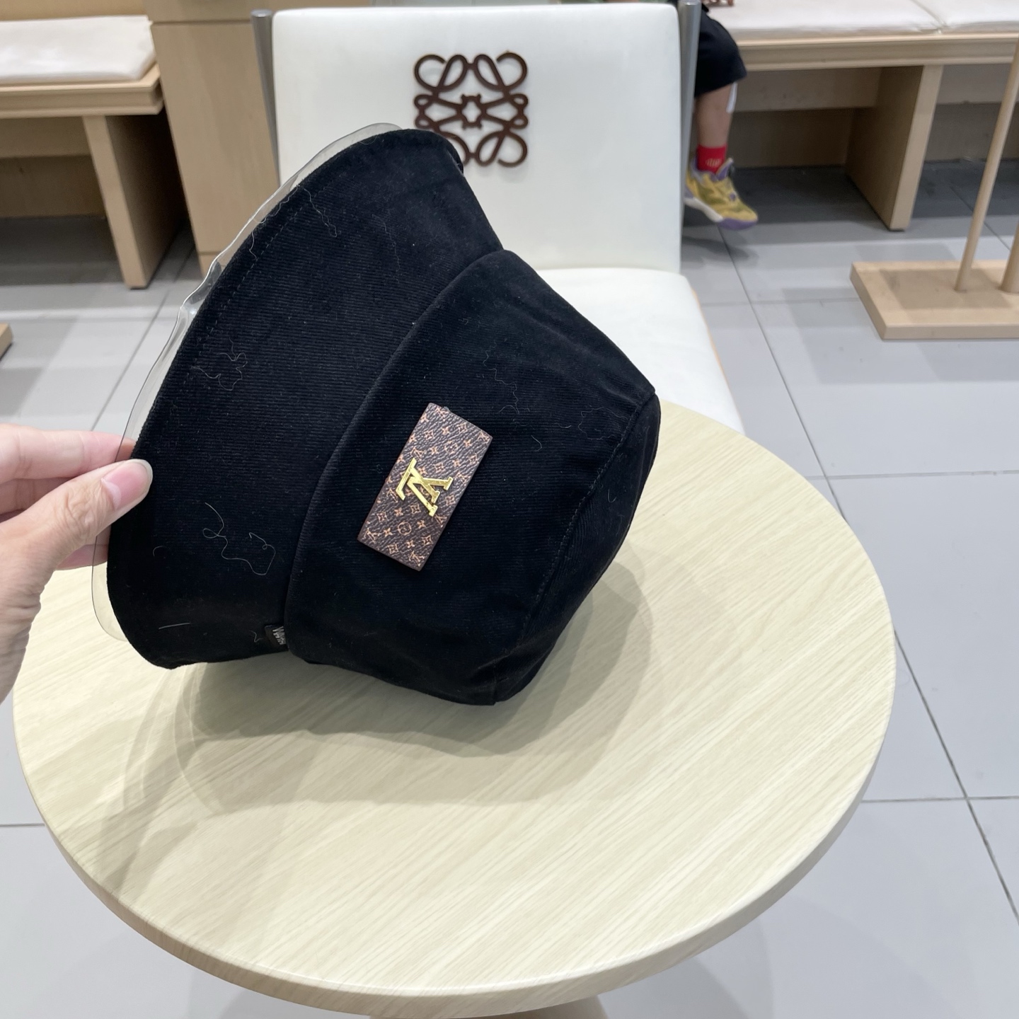  Lv新款渔夫帽，头围57cm