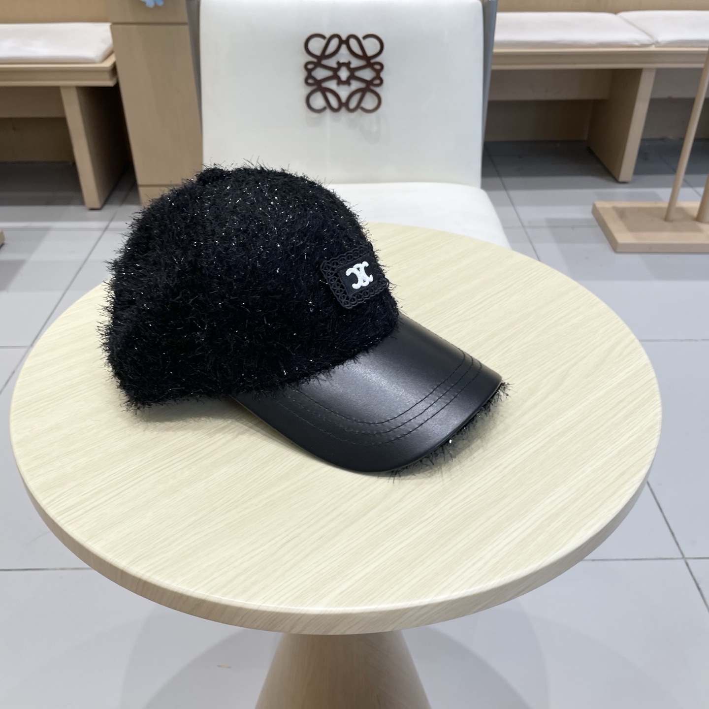  塞琳celine时尚毛绒棒球帽百搭显脸小鸭舌帽造型帽子女秋季