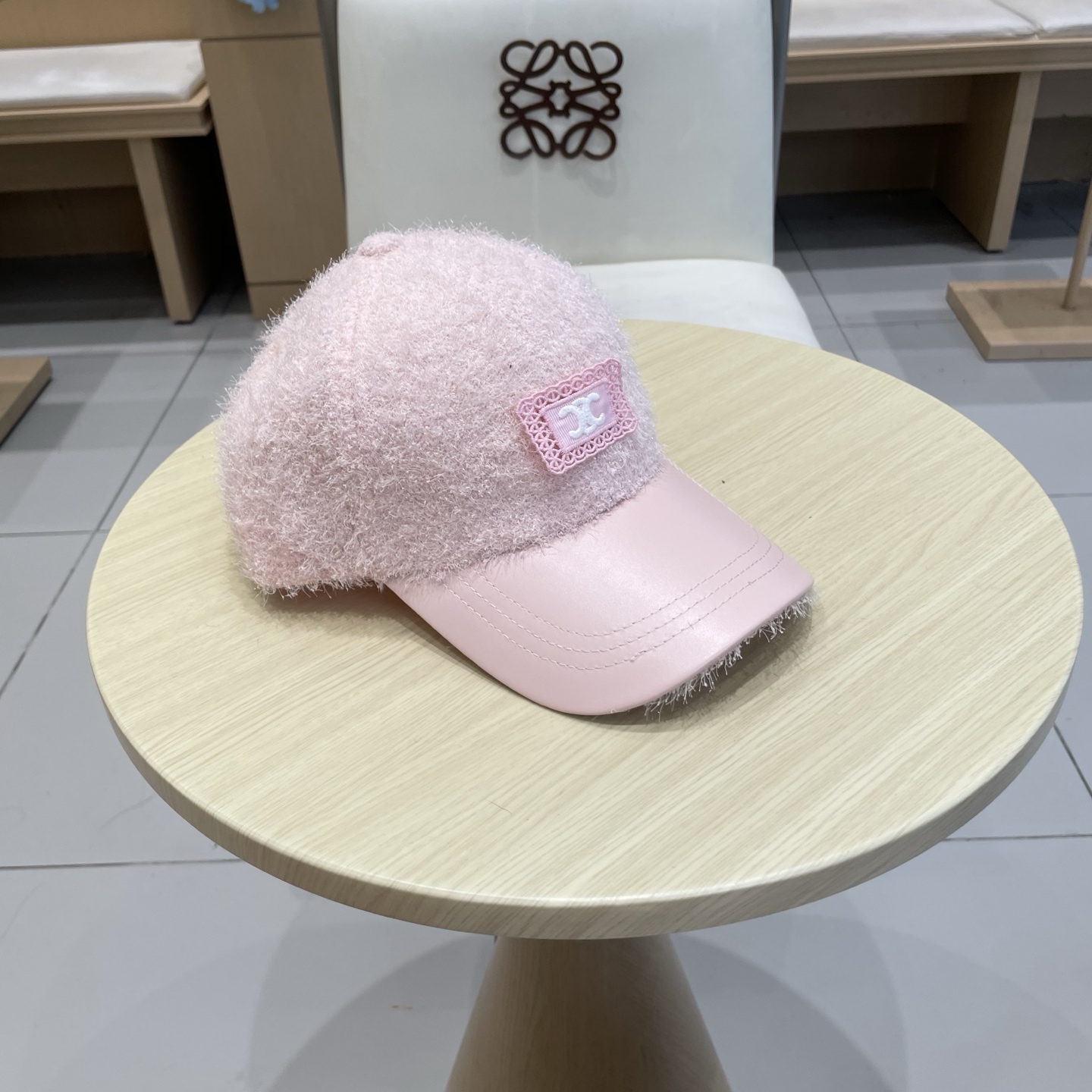  塞琳celine时尚毛绒棒球帽百搭显脸小鸭舌帽造型帽子女秋季