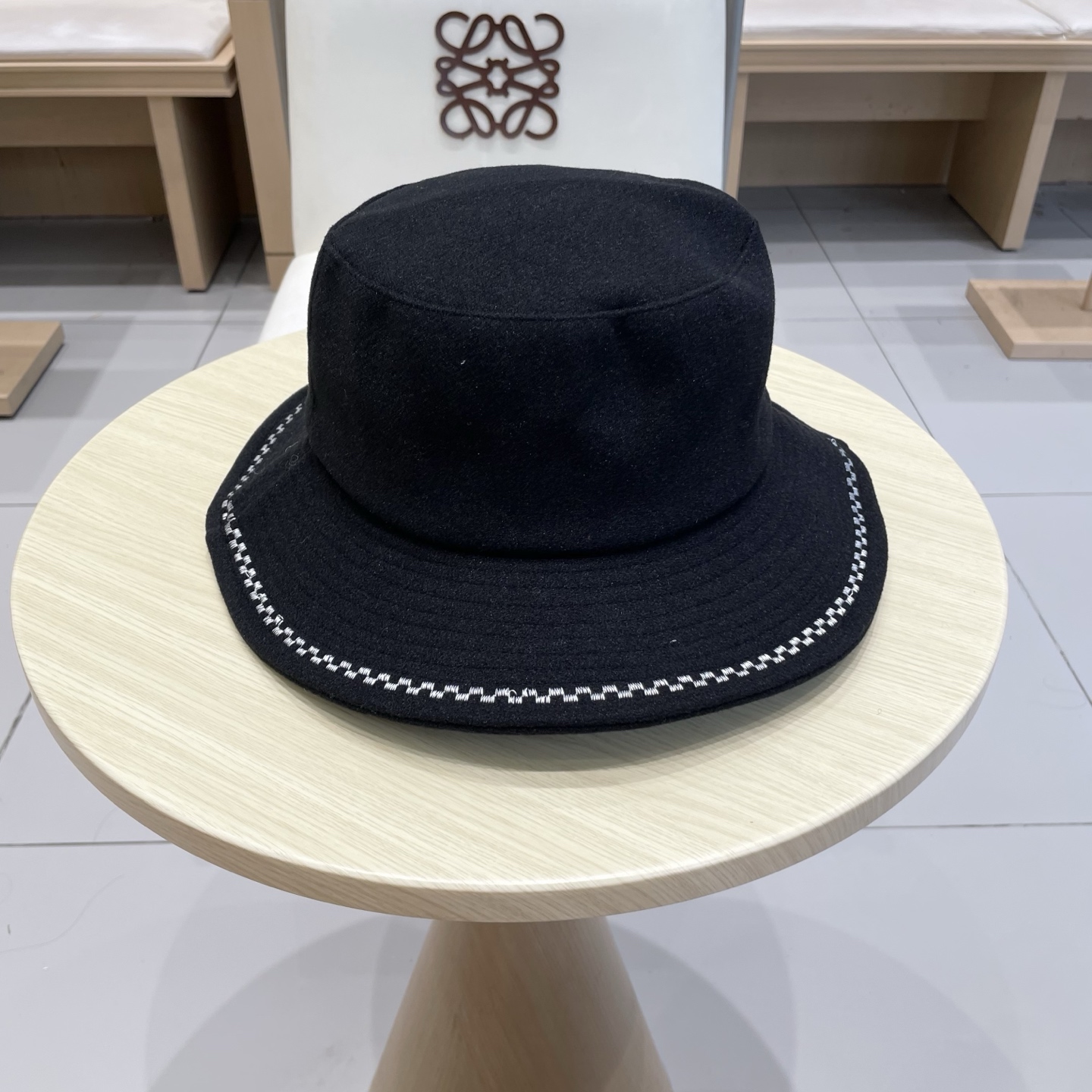 🆕rada普拉达2025新款法式赫本风盆帽双面呢羊毛韩版波浪刺绣渔夫帽女秋冬百搭