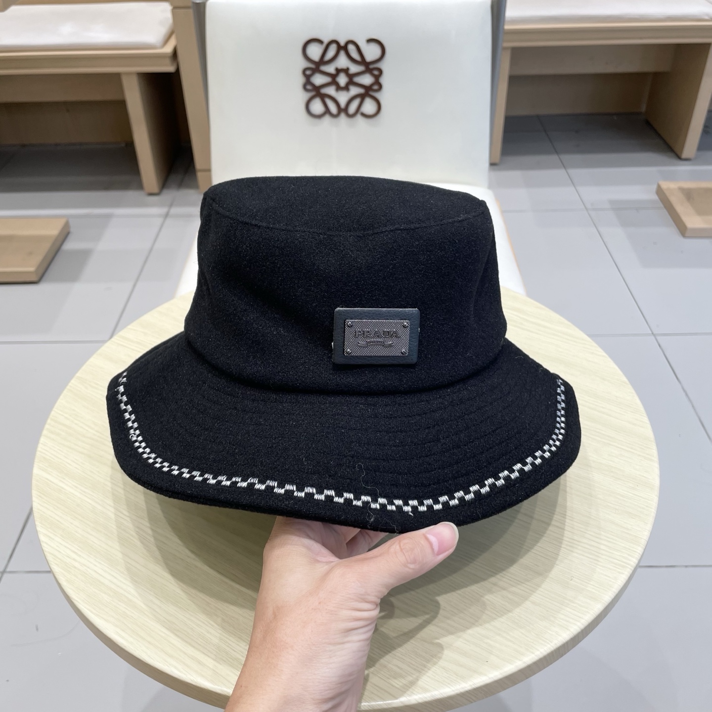 🆕rada普拉达2025新款法式赫本风盆帽双面呢羊毛韩版波浪刺绣渔夫帽女秋冬百搭