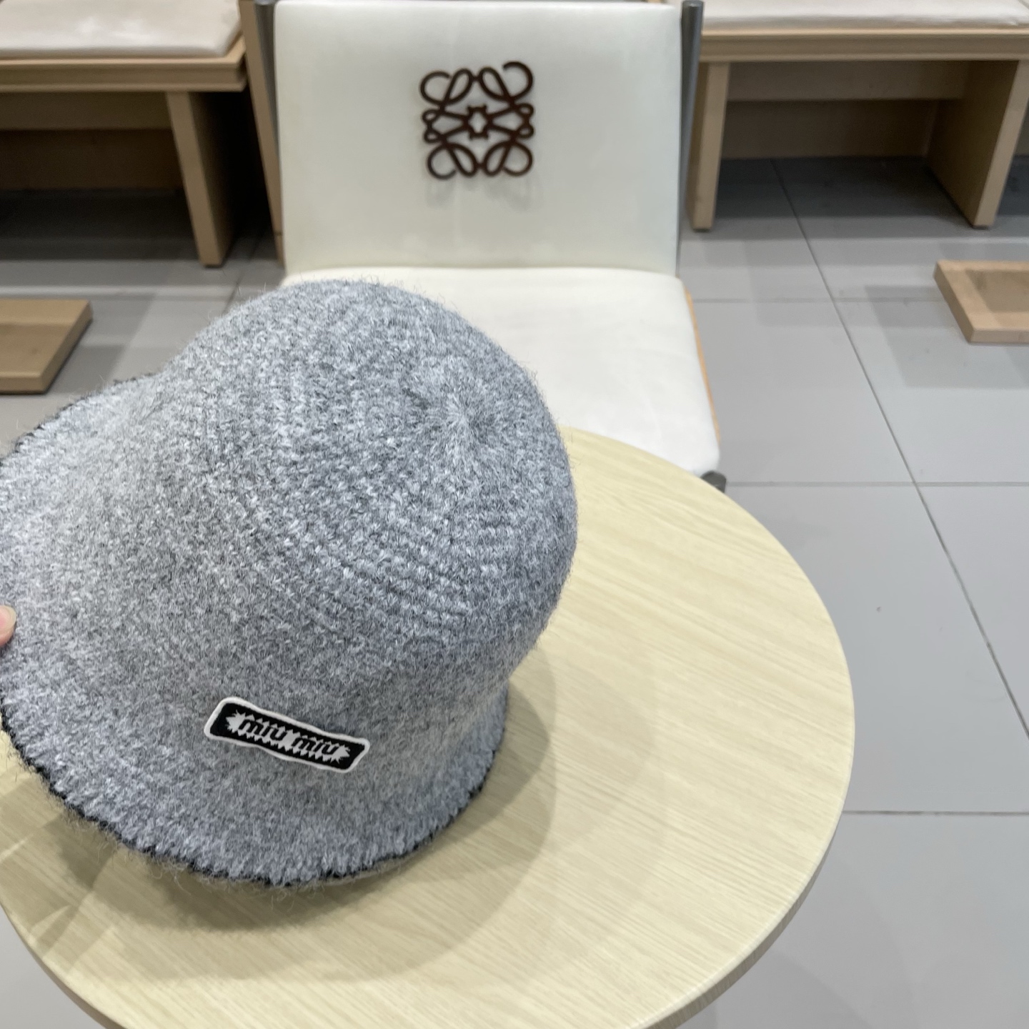  miumiu缪缪毛绒渔夫帽子女秋冬2025新款小香风显脸小素颜针织水桶帽盆帽