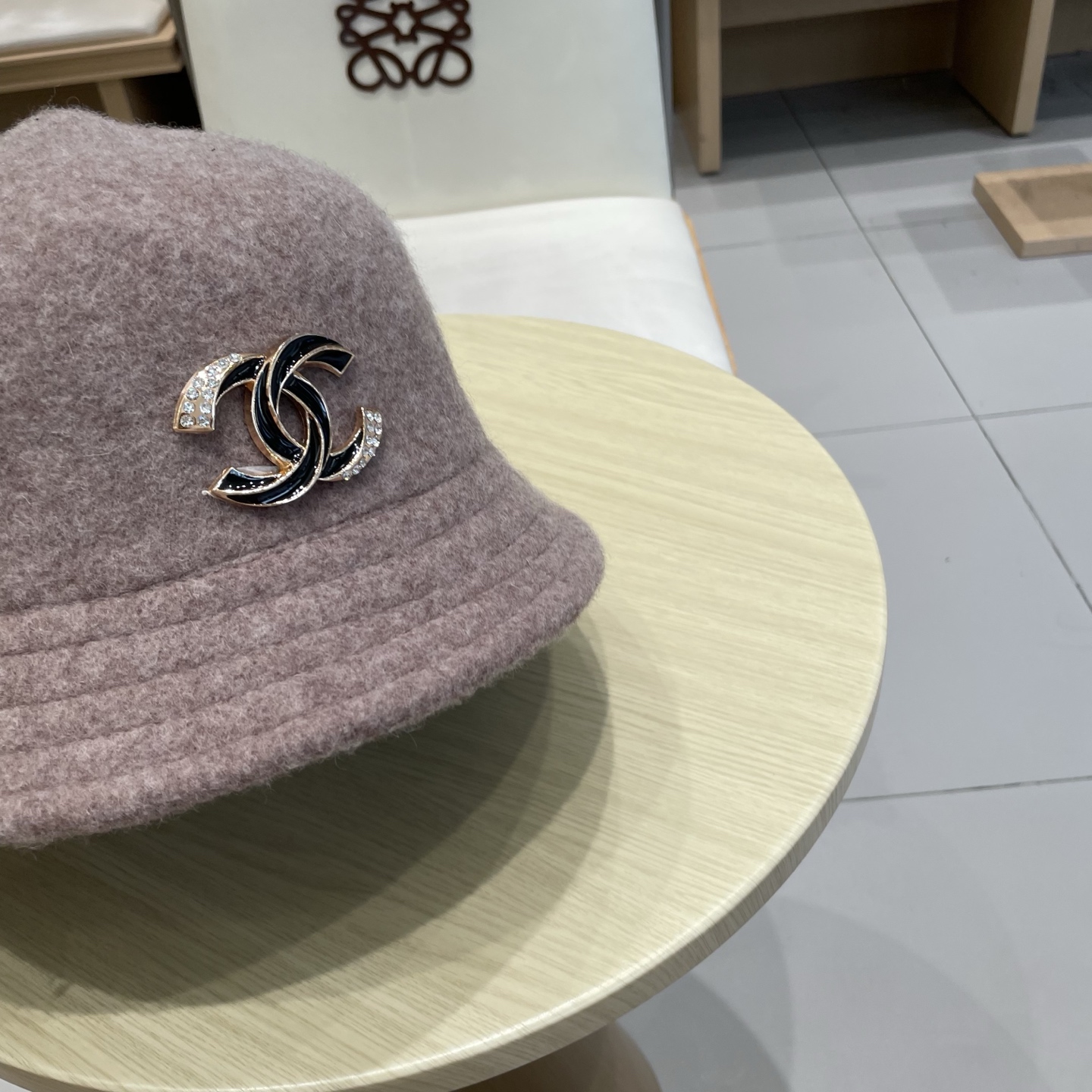  chanel香奈儿羊毛帽子女秋冬新款韩版百搭纯色毛呢渔夫帽可折叠显脸小保暖盆帽