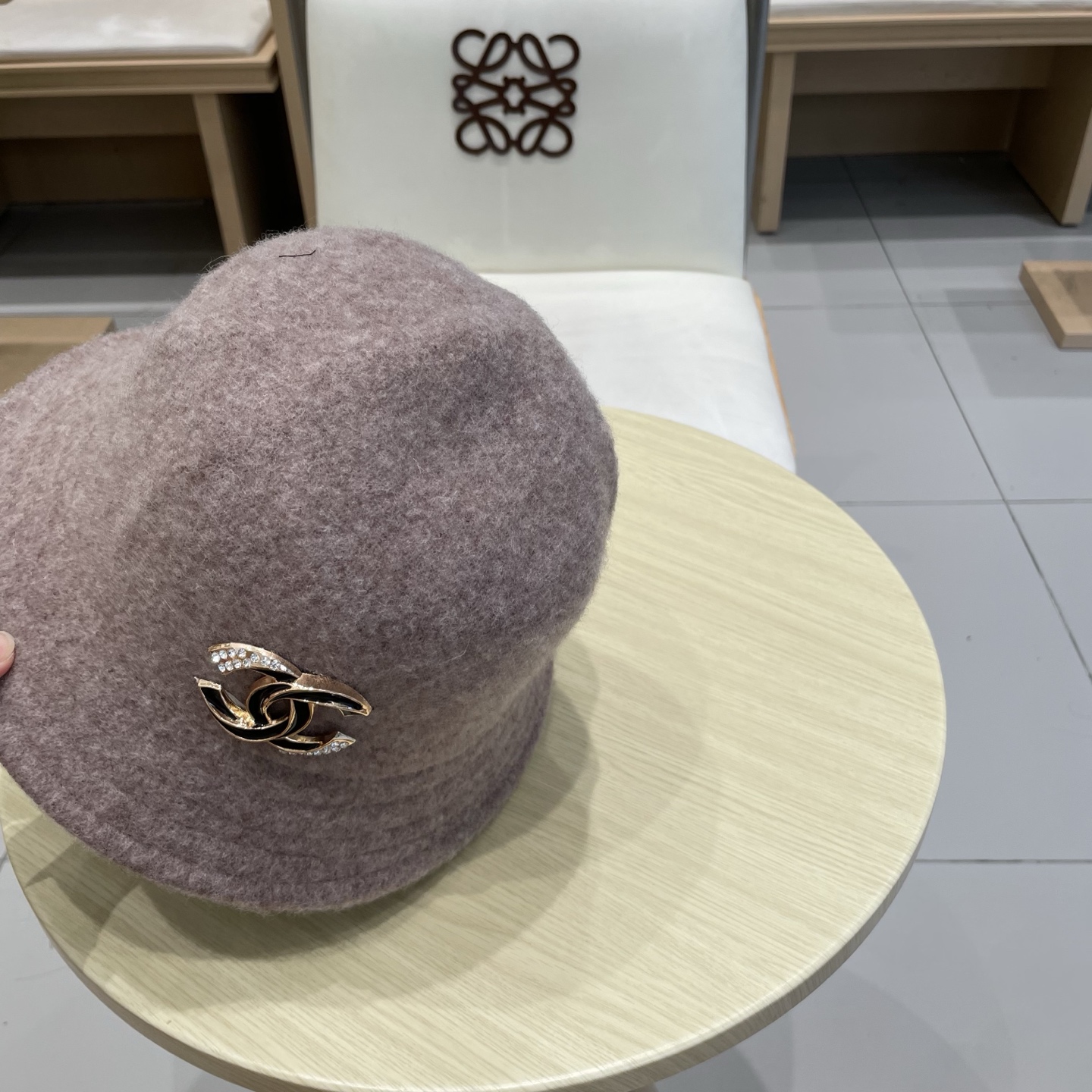  chanel香奈儿羊毛帽子女秋冬新款韩版百搭纯色毛呢渔夫帽可折叠显脸小保暖盆帽